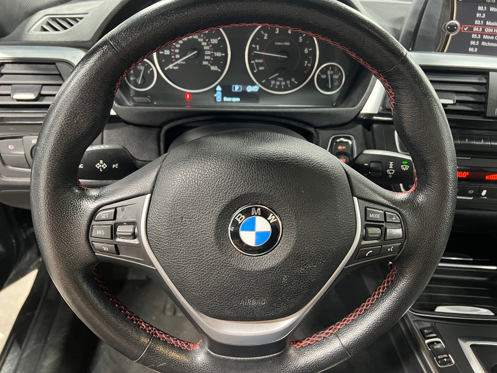 Thumbnail: 2013 BMW 3 Series - 4