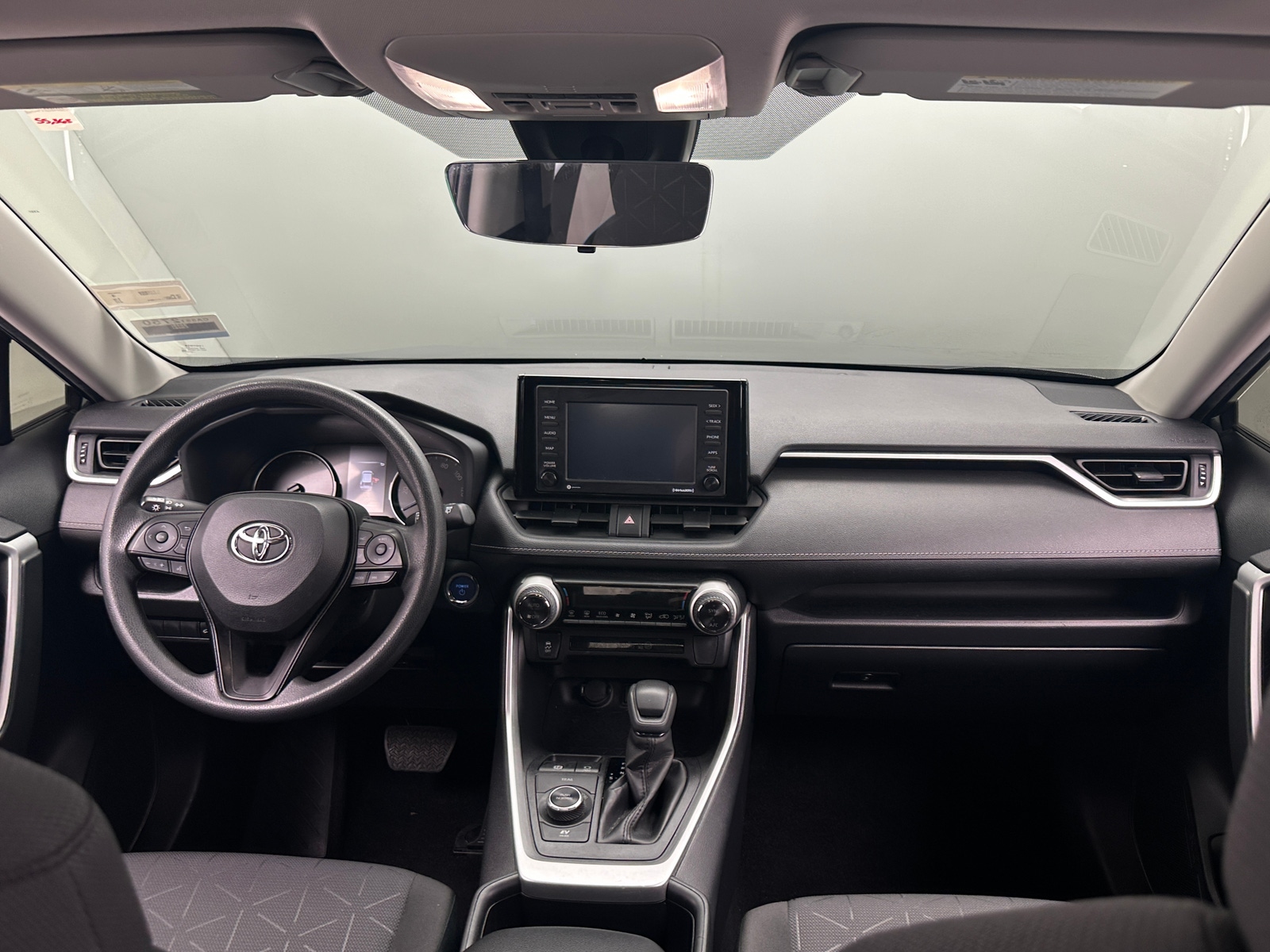 Thumbnail: 2022 Toyota RAV4 - 3