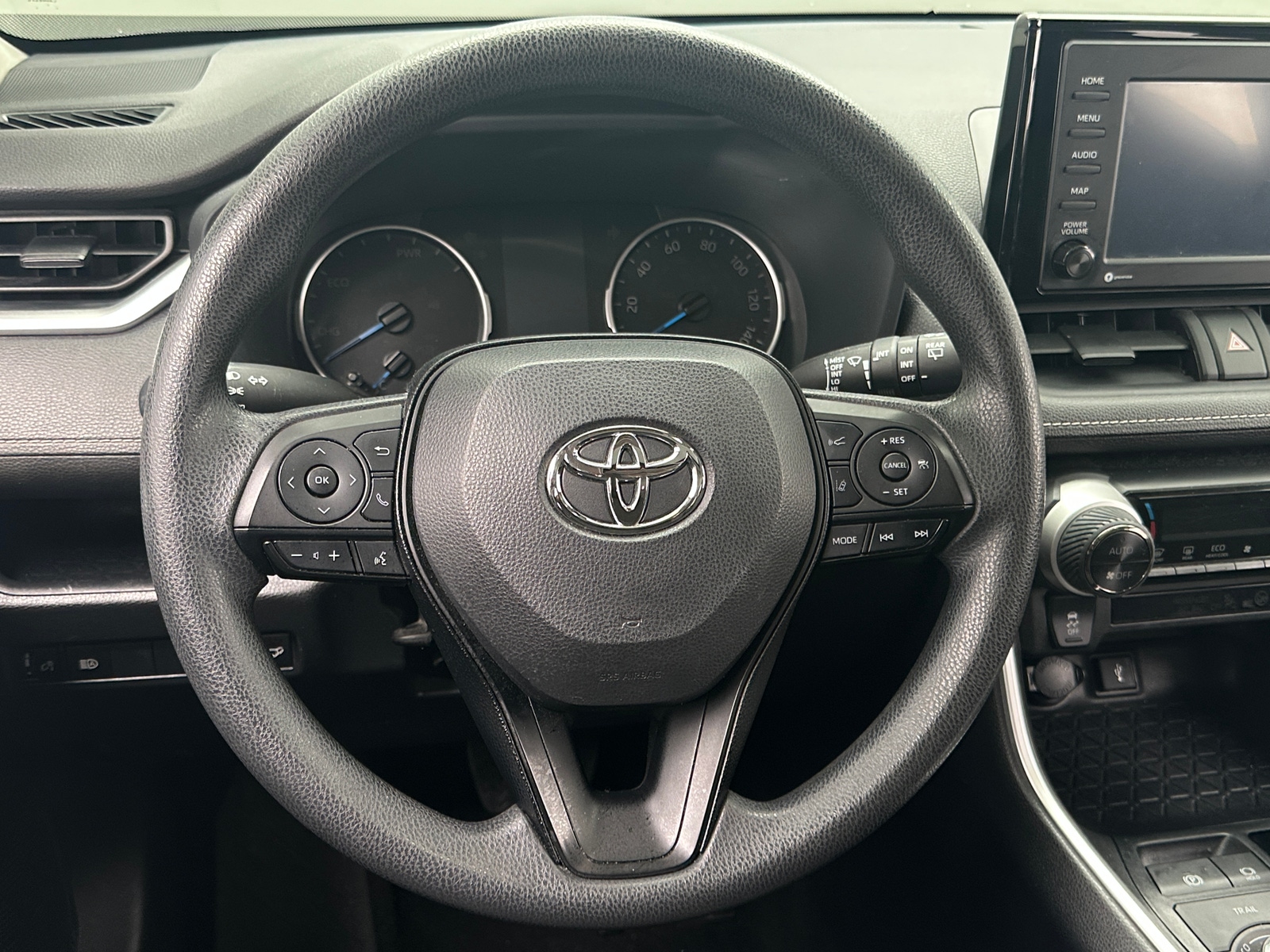 Thumbnail: 2022 Toyota RAV4 - 5