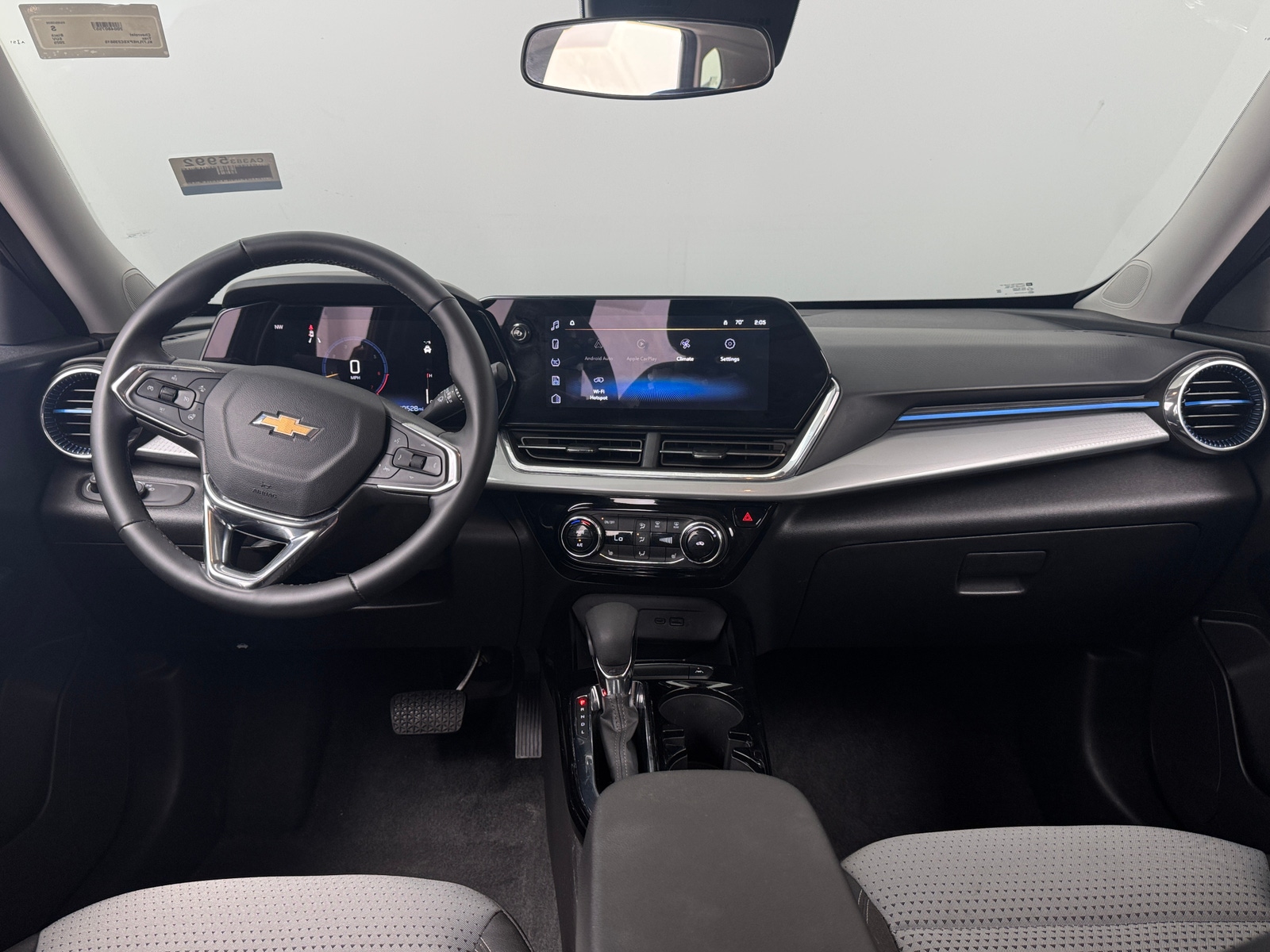 Thumbnail: 2025 Chevrolet Trax - 3