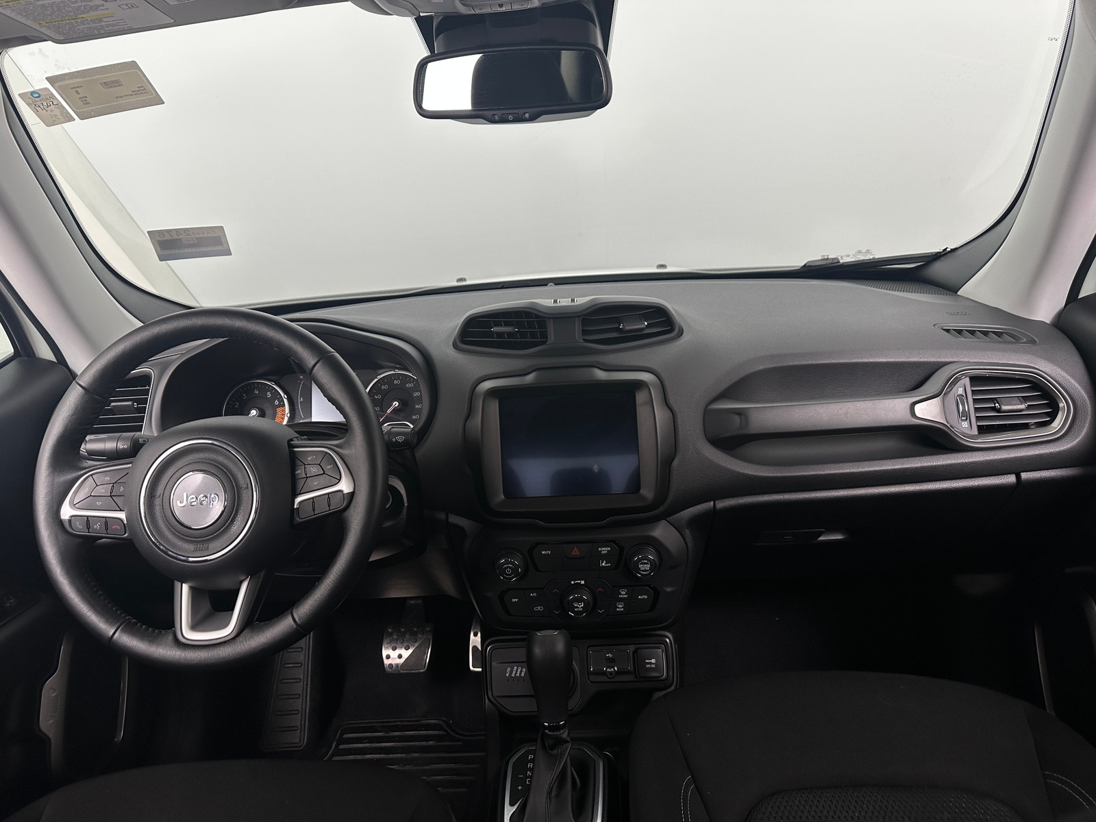Thumbnail: 2023 Jeep Renegade - 3