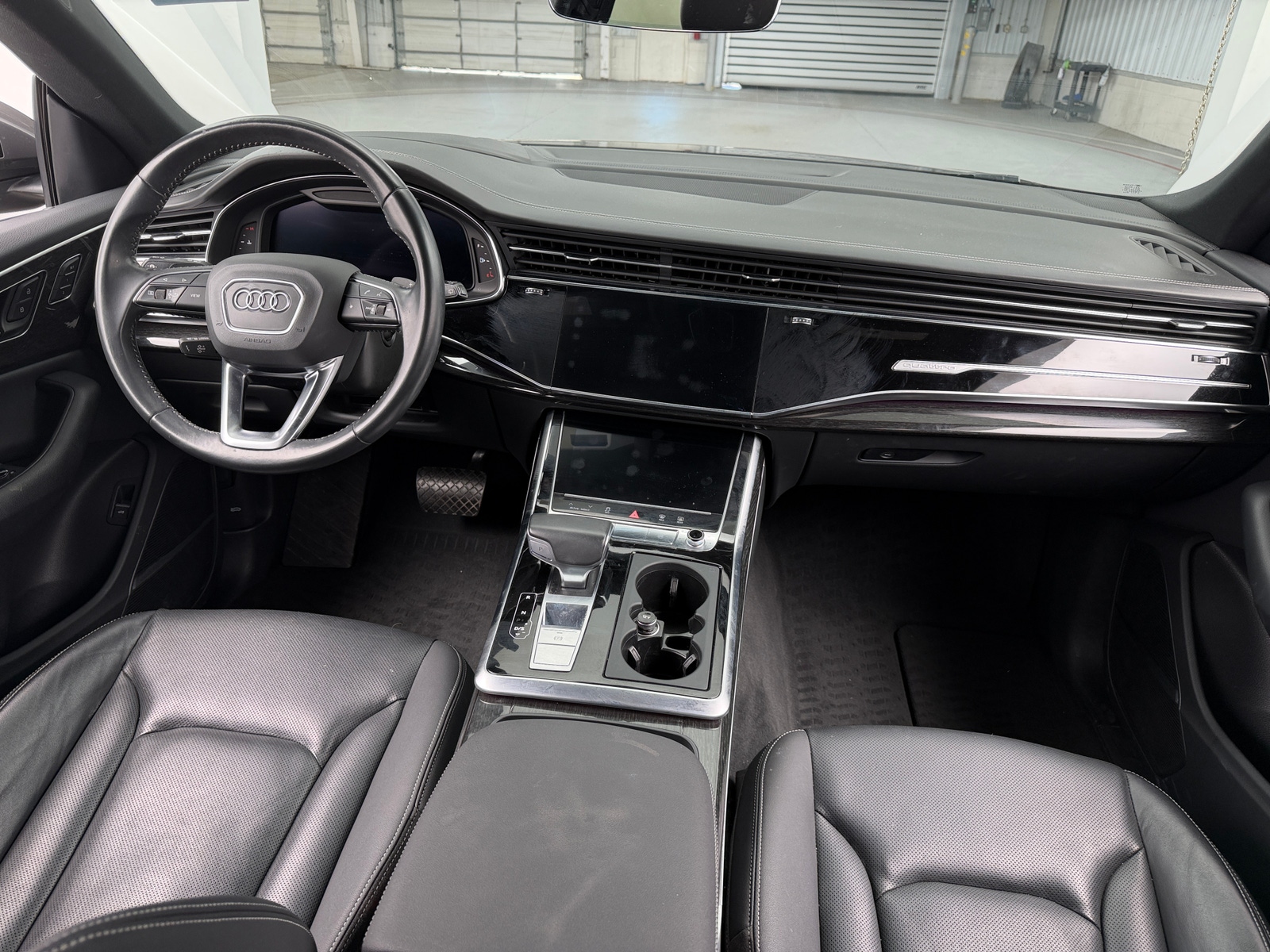 Thumbnail: 2019 Audi Q8 - 2
