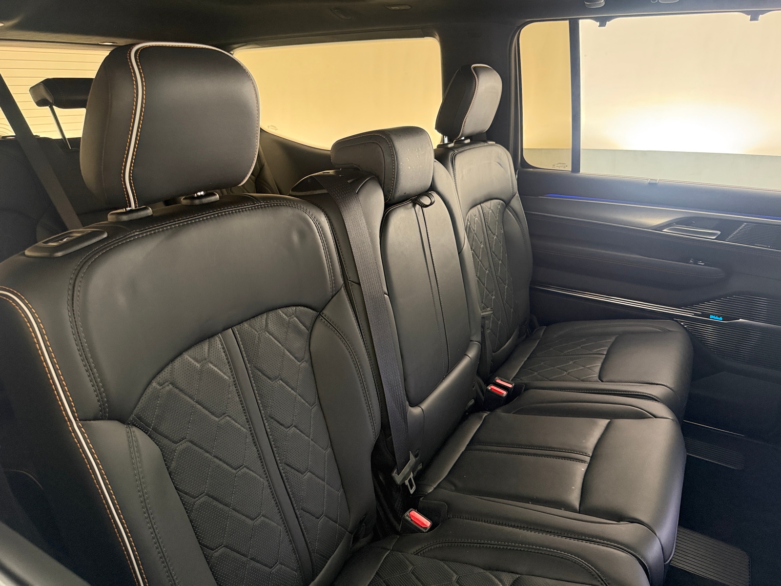 Thumbnail: 2023 Jeep Grand Wagoneer - 5