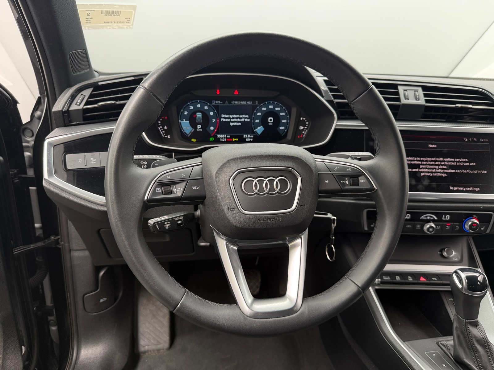 Thumbnail: 2025 Audi Q3 - 4