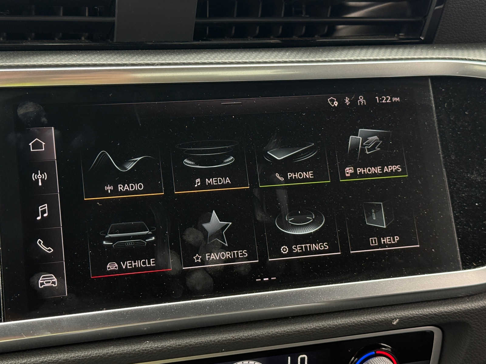 Thumbnail: 2025 Audi Q3 - 3