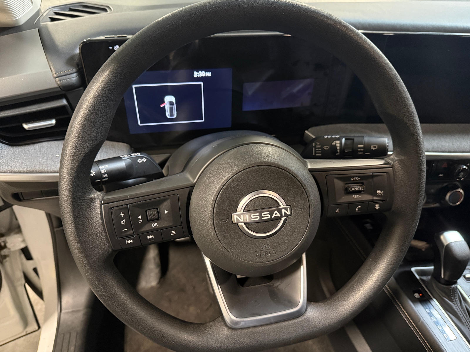 Thumbnail: 2025 Nissan Kicks - 5