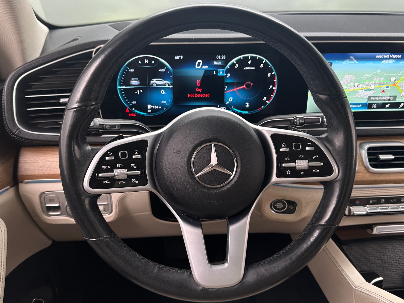 Thumbnail: 2021 Mercedes-Benz GLE - 4