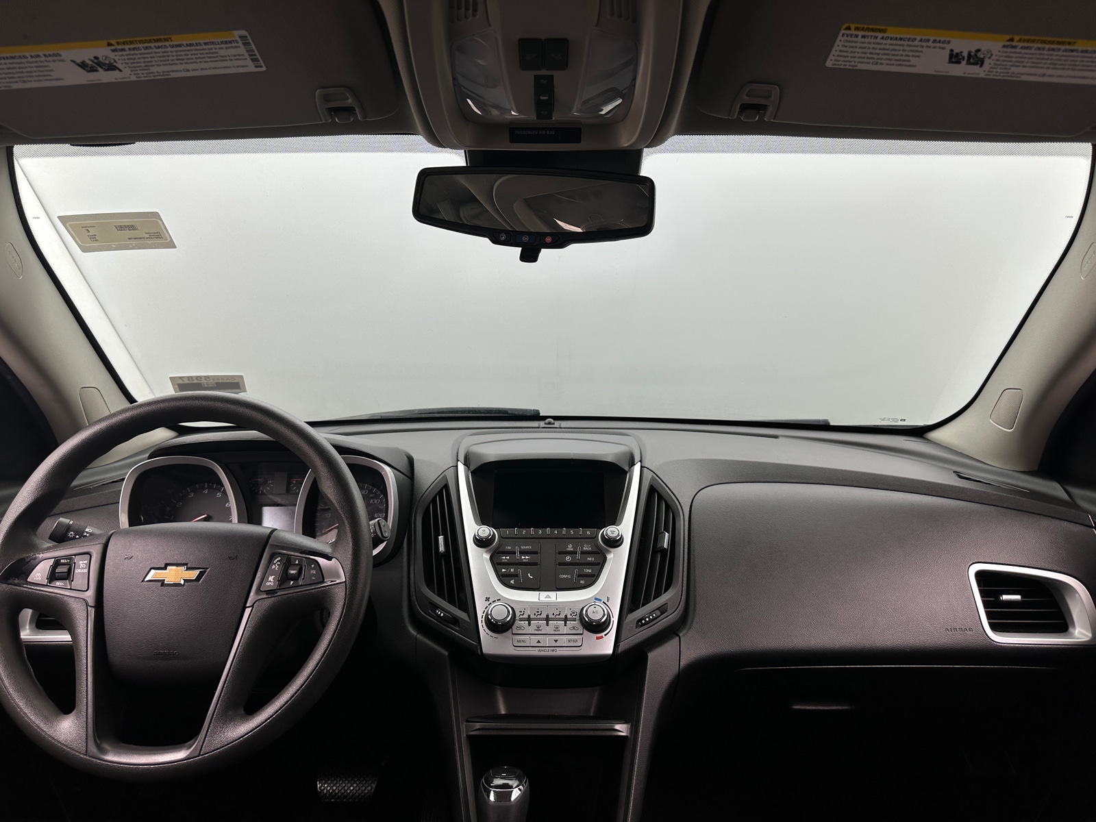 Thumbnail: 2017 Chevrolet Equinox - 3