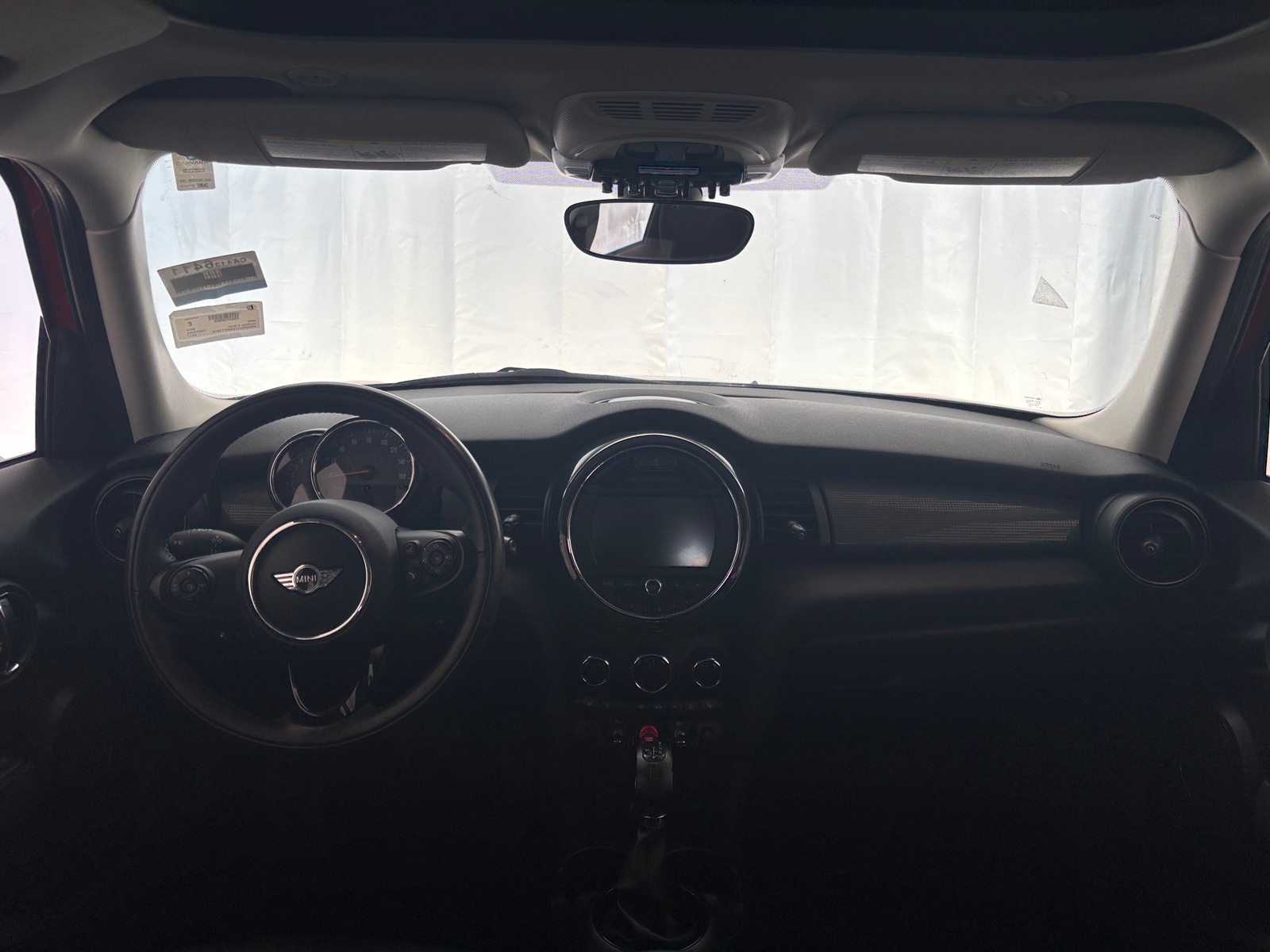 Thumbnail: 2017 MINI Cooper Hardtop - 3