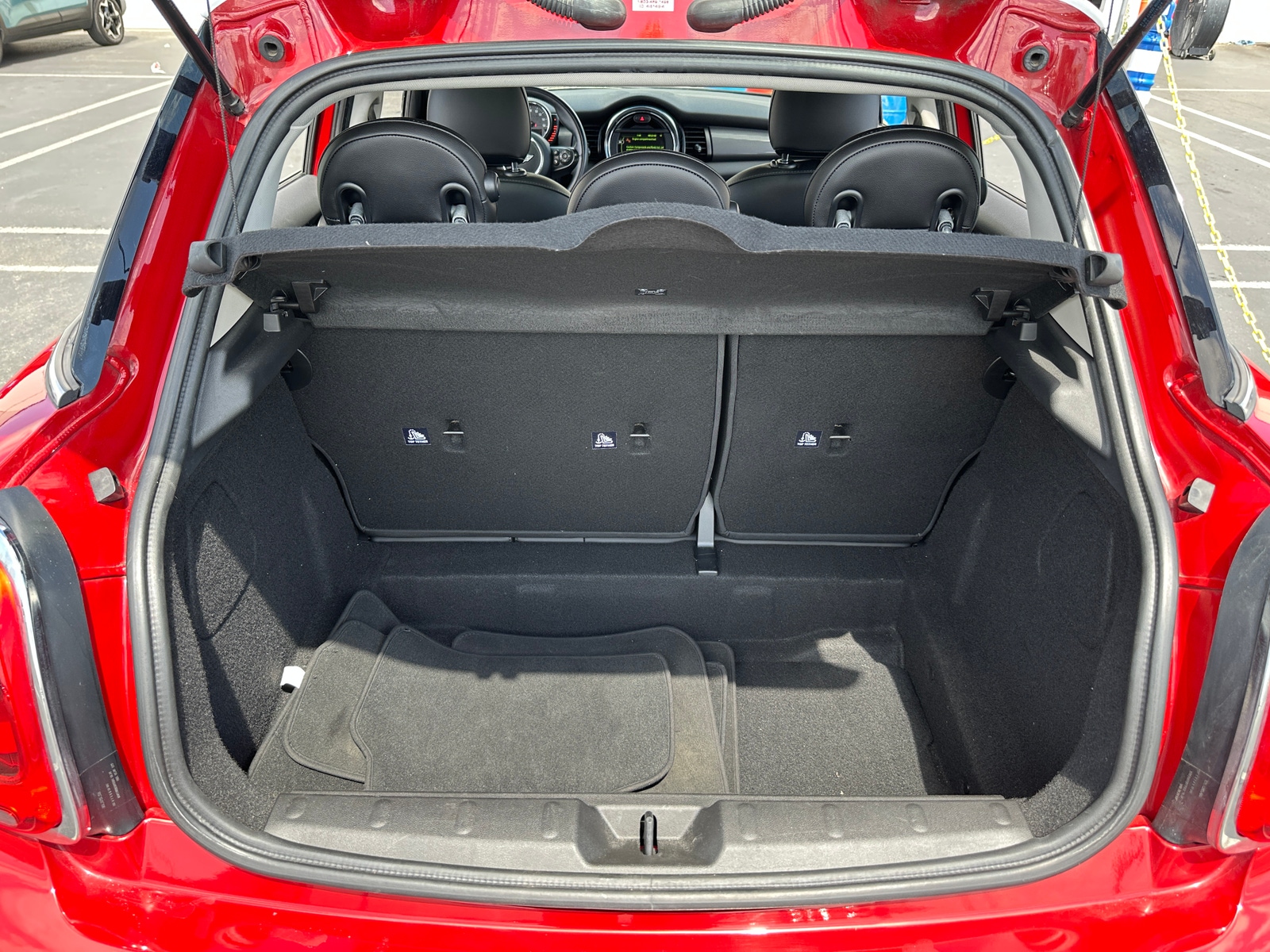 Thumbnail: 2017 MINI Cooper Hardtop - 7