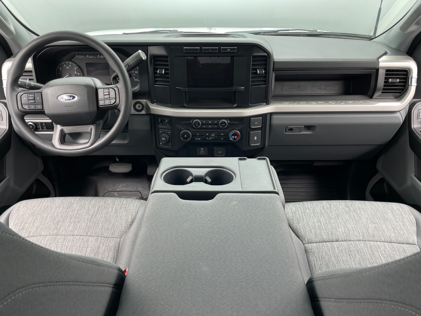 Thumbnail: 2023 Ford Econoline - 3