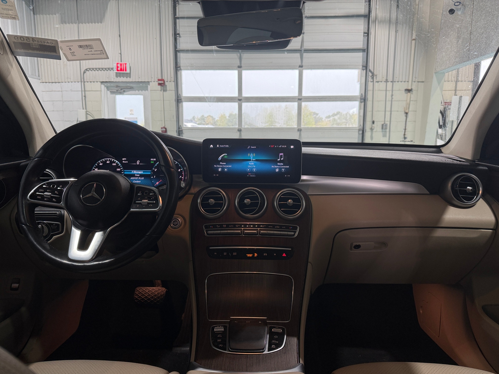 Thumbnail: 2022 Mercedes-Benz GLC - 2