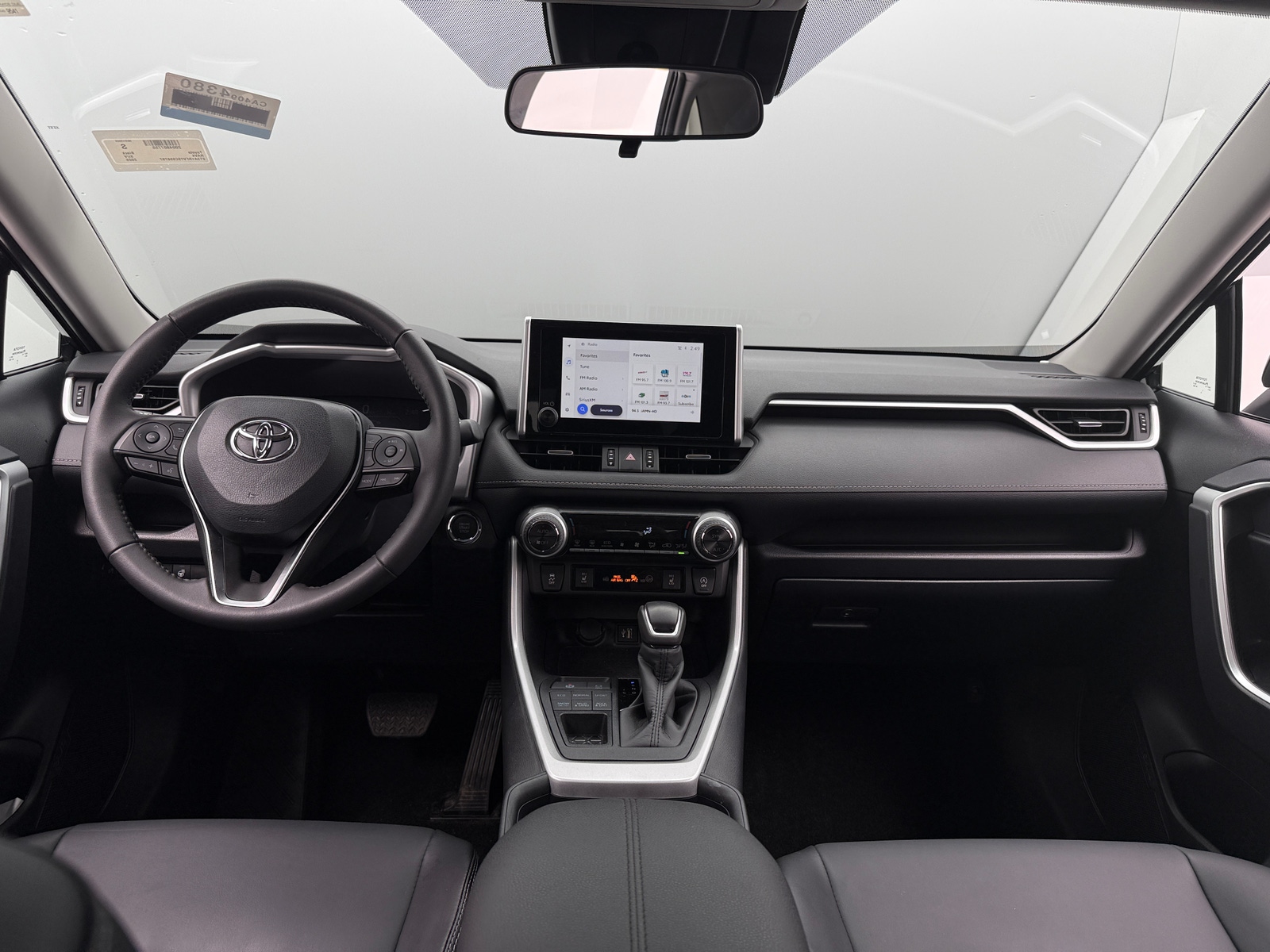 Thumbnail: 2025 Toyota RAV4 - 3