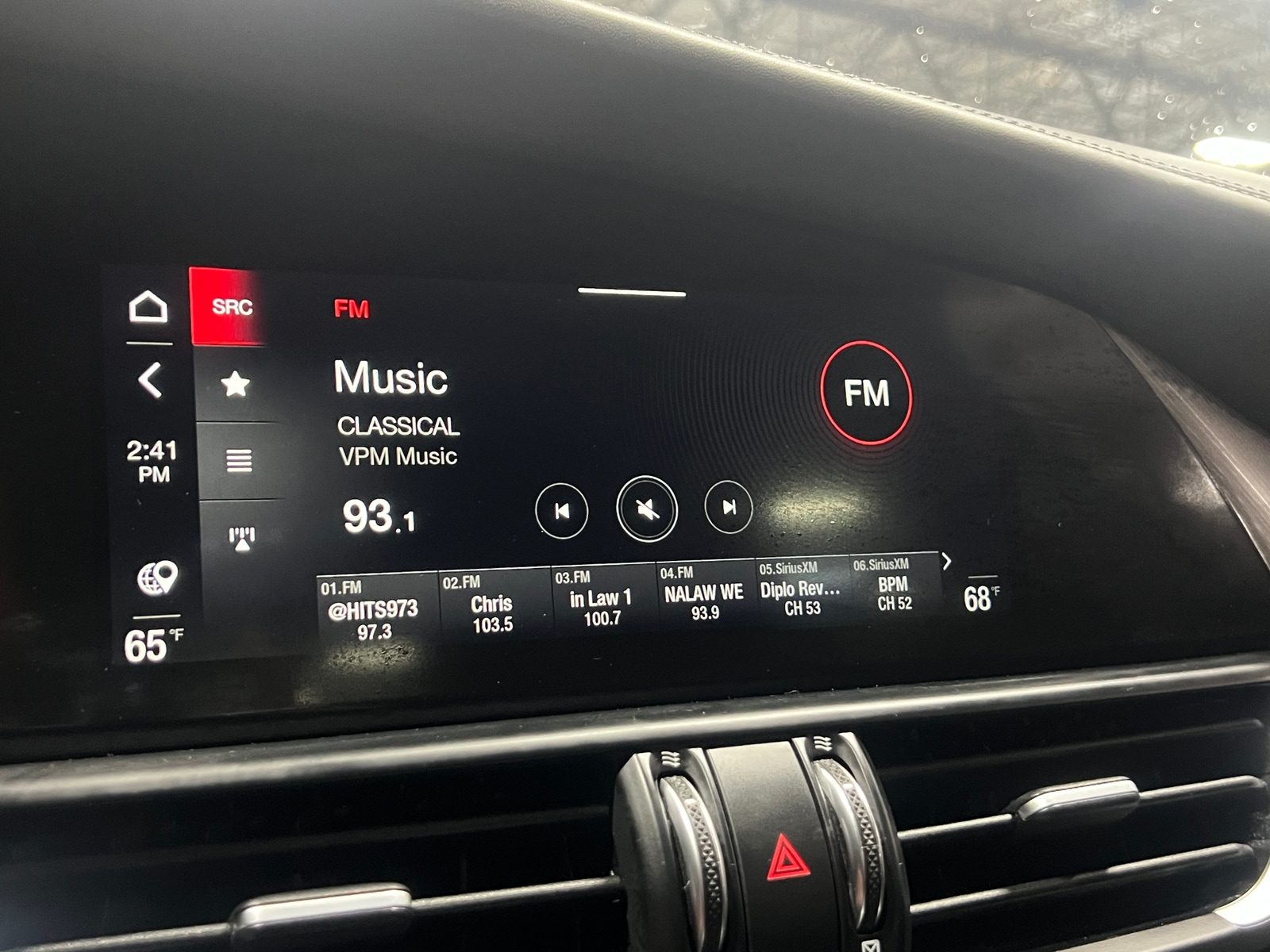 Thumbnail: 2020 Alfa Romeo Giulia - 3