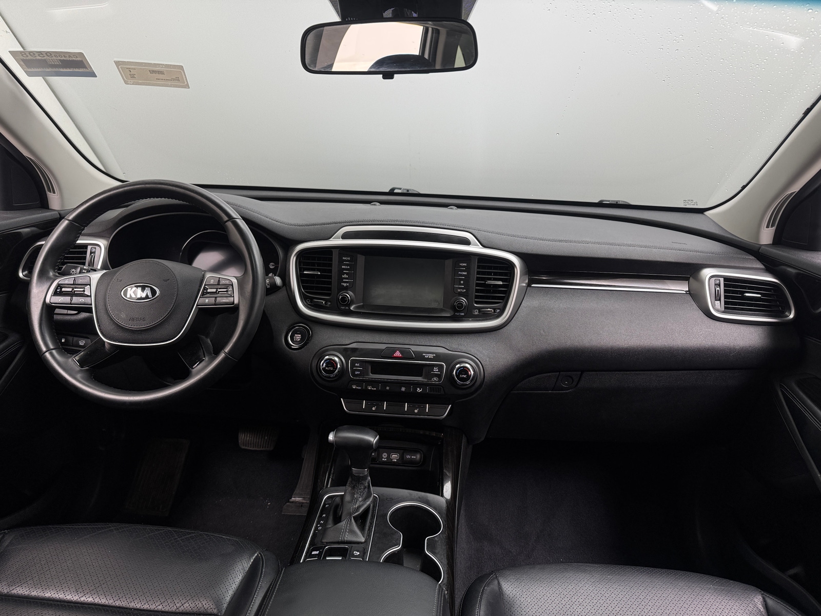 Thumbnail: 2020 Kia Sorento - 2