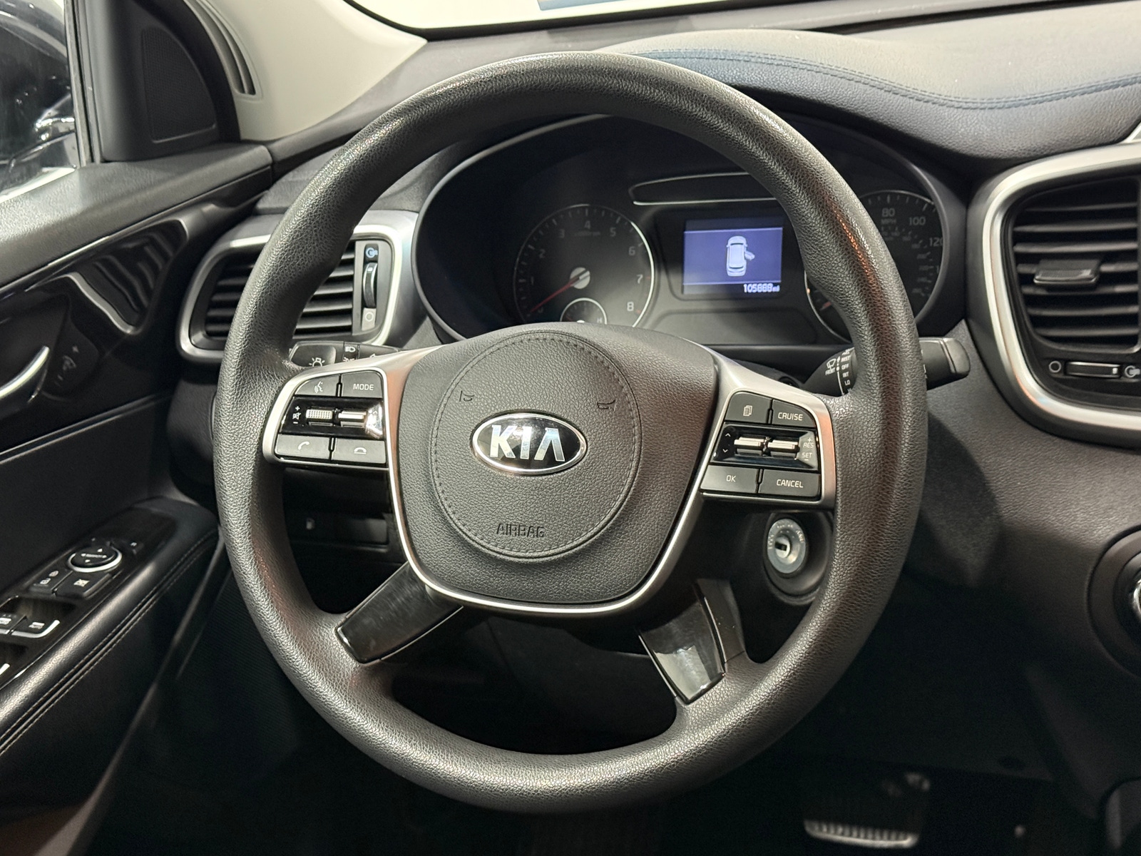 Thumbnail: 2020 Kia Sorento - 5