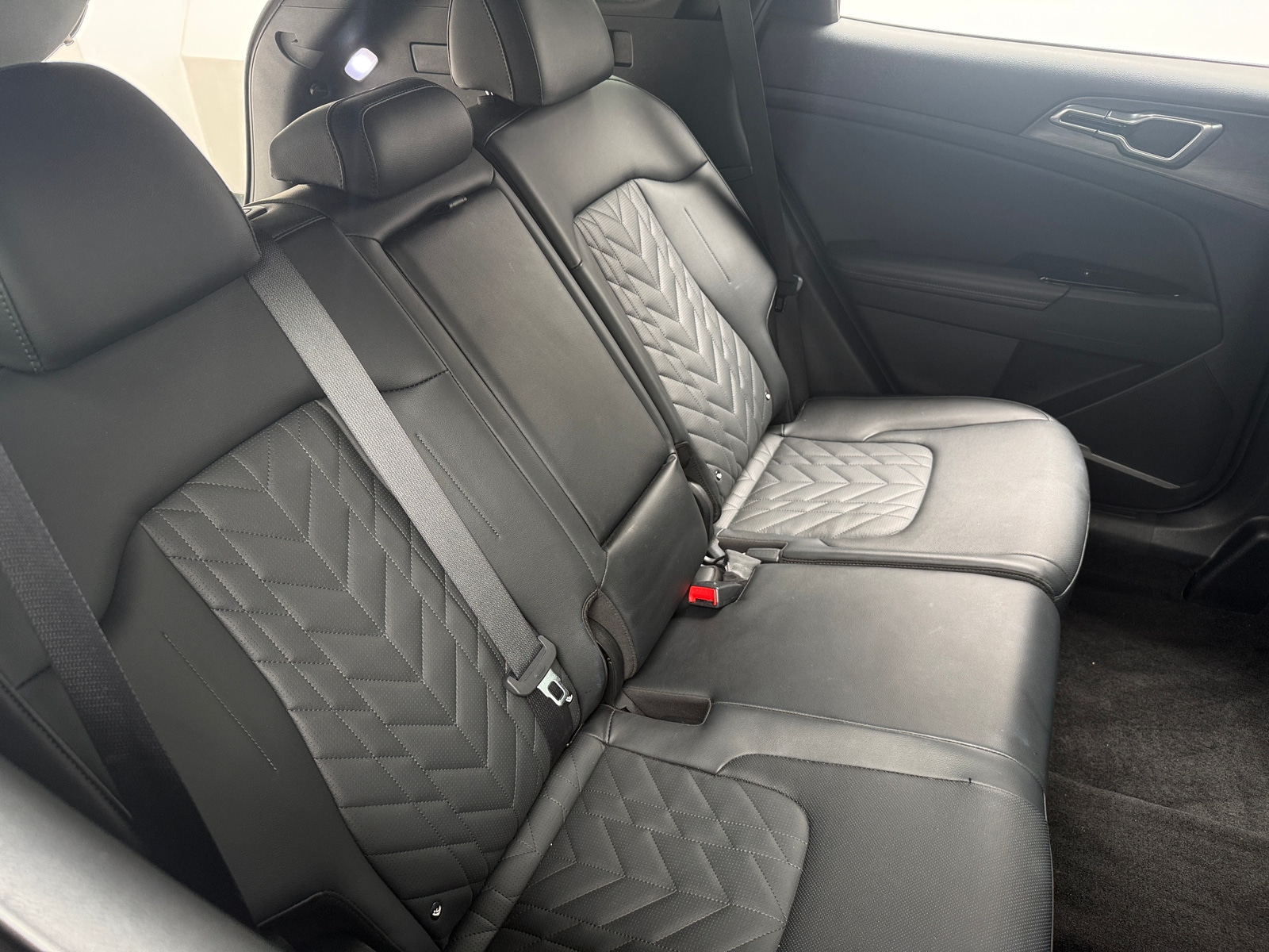 Thumbnail: 2023 Kia Sportage - 5