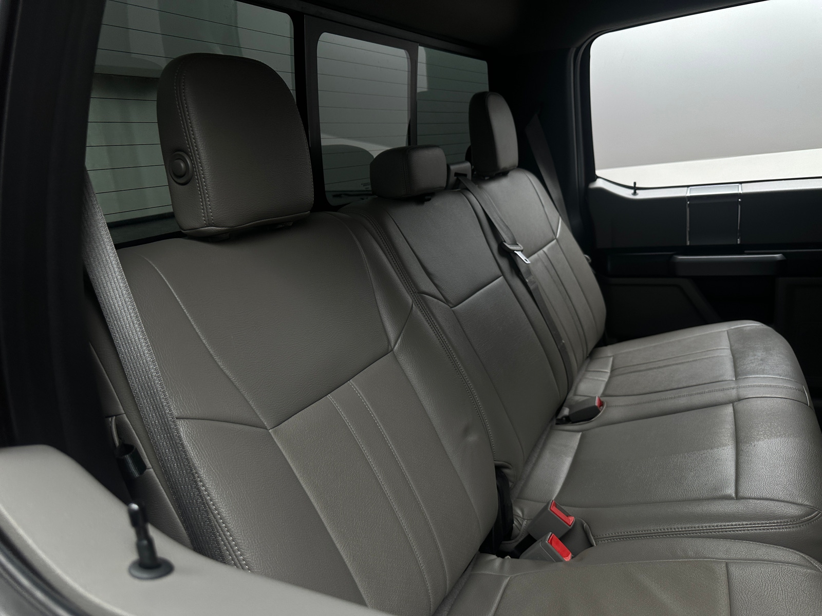 Thumbnail: 2018 Ford Econoline - 6