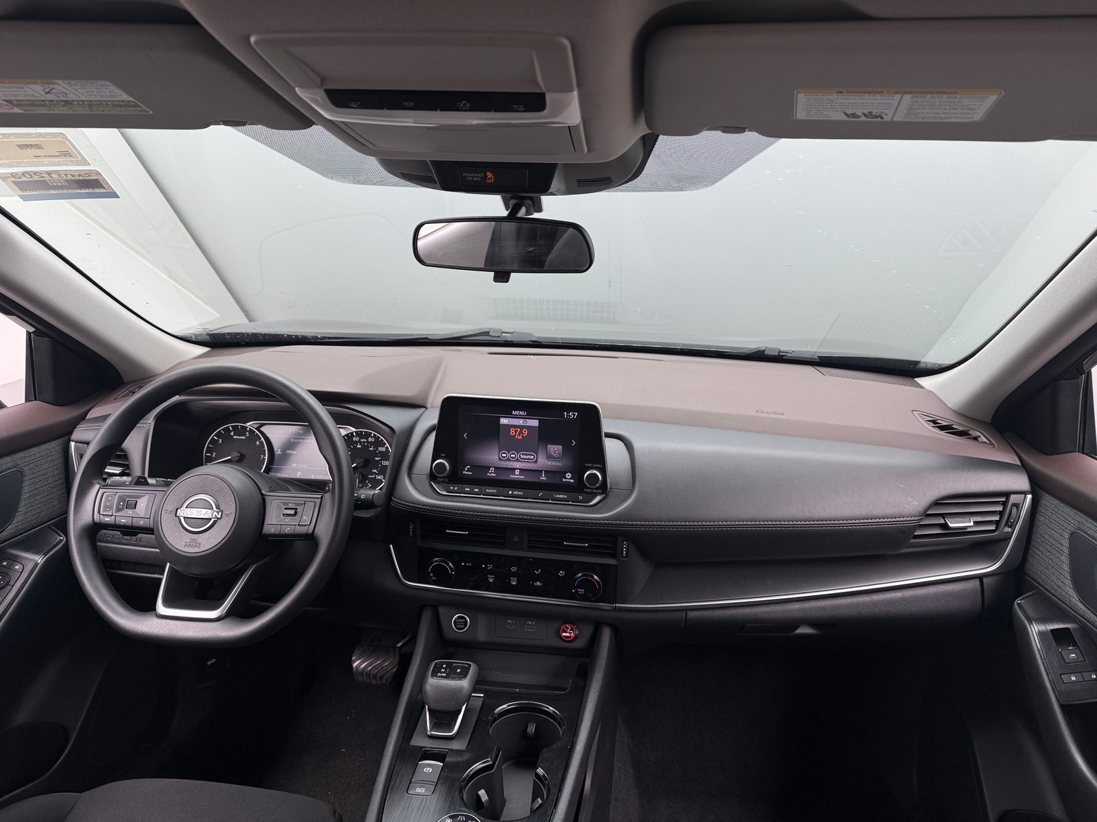 Thumbnail: 2023 Nissan Rogue - 3