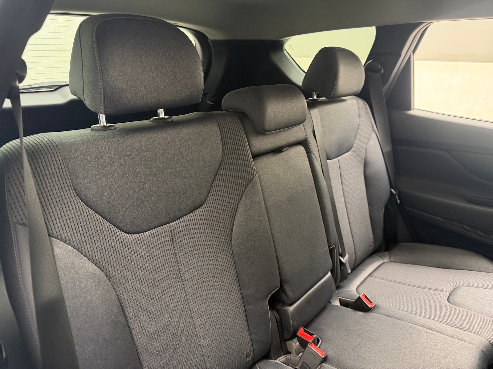 Thumbnail: 2019 Hyundai Santa Fe - 6