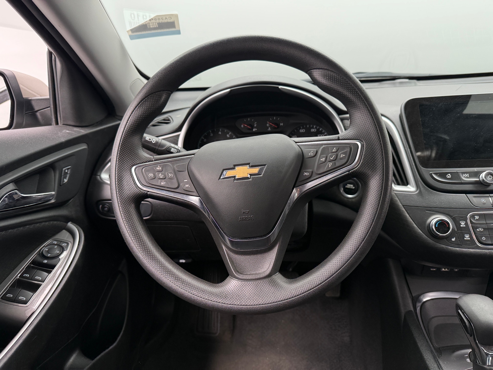 Thumbnail: 2024 Chevrolet Malibu - 5