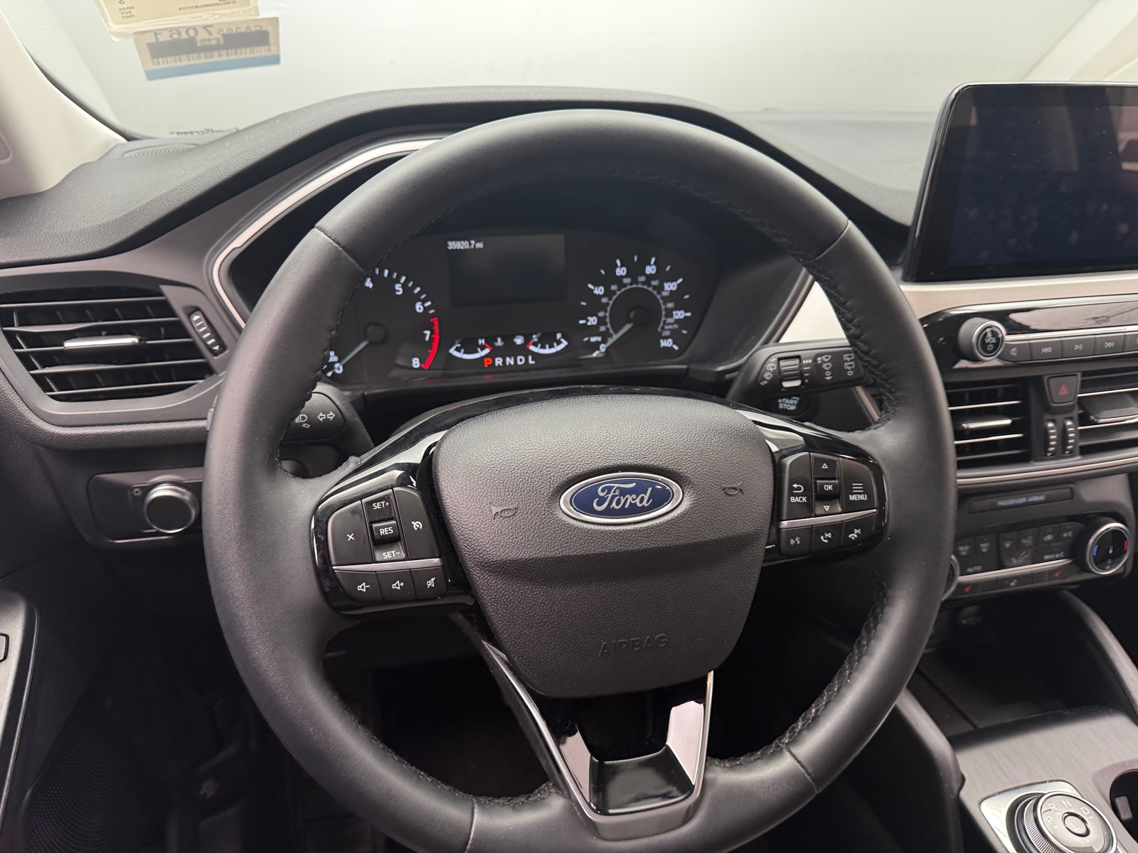 Thumbnail: 2022 Ford Escape - 5