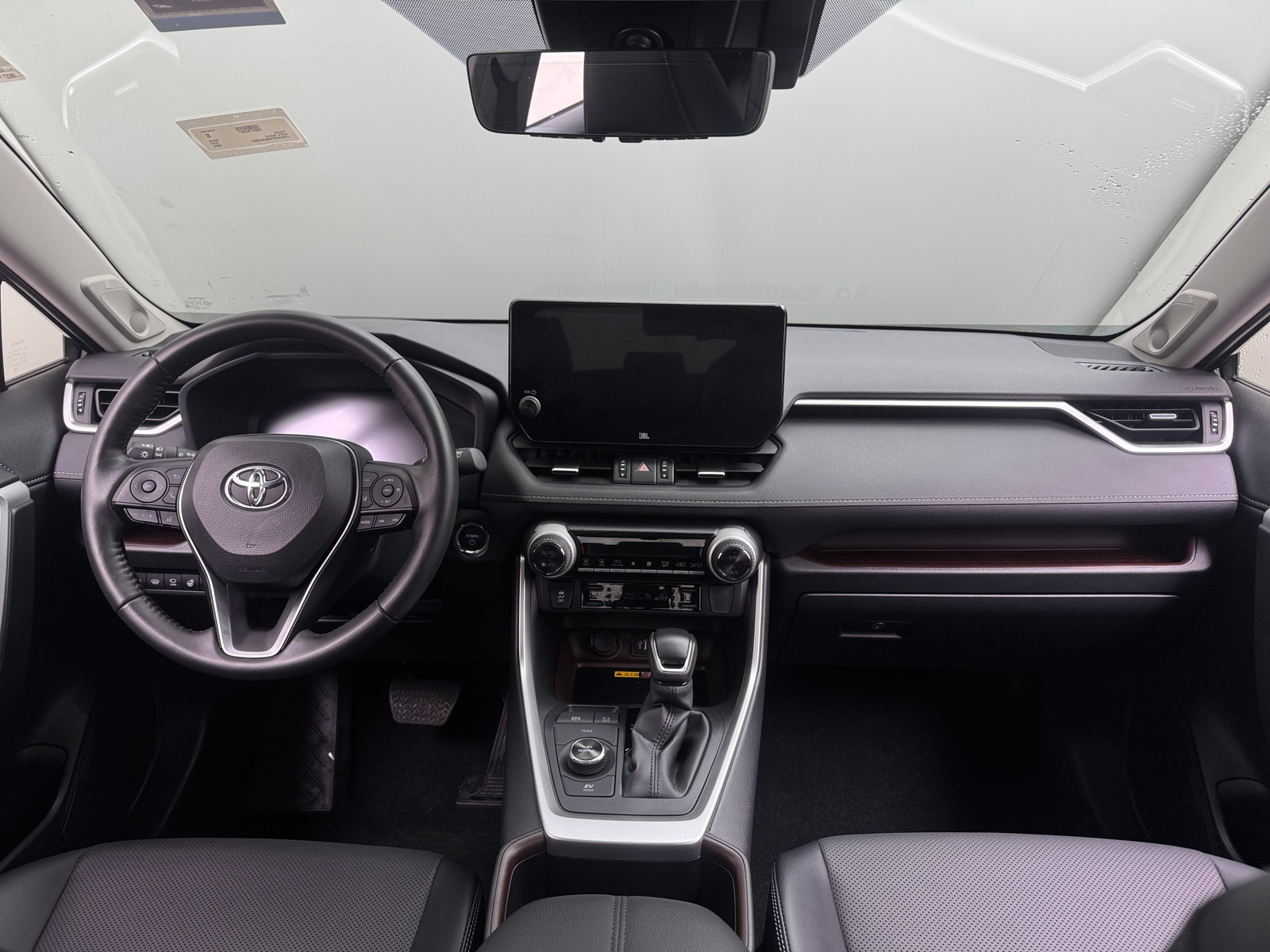 Thumbnail: 2024 Toyota RAV4 - 2