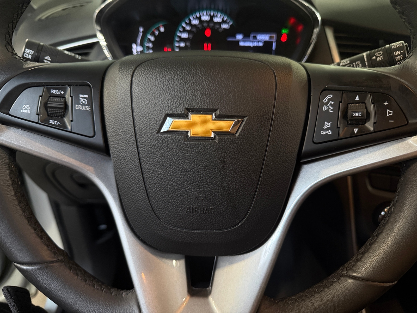 Thumbnail: 2020 Chevrolet Trax - 5