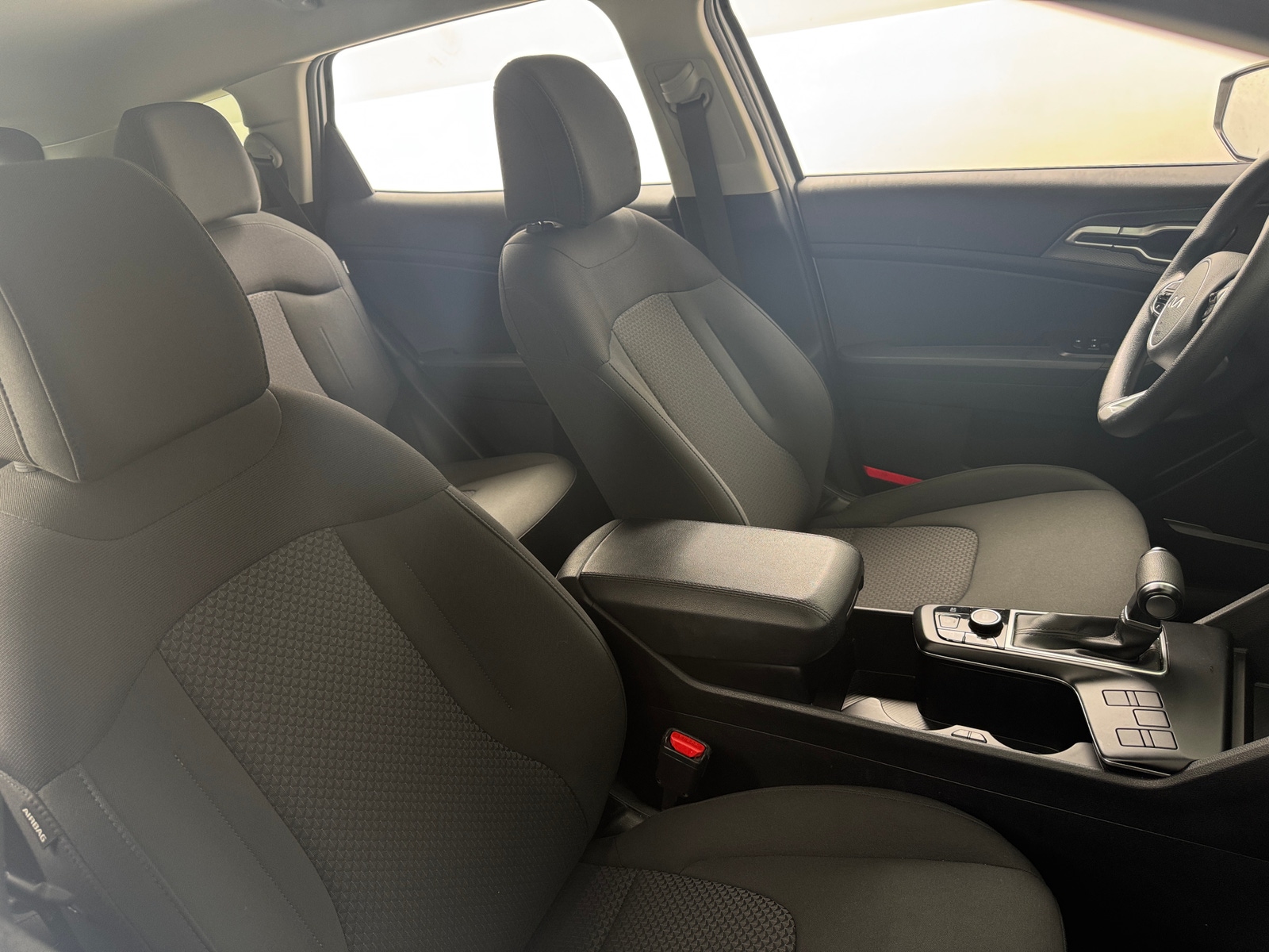 Thumbnail: 2025 Kia Sportage - 2