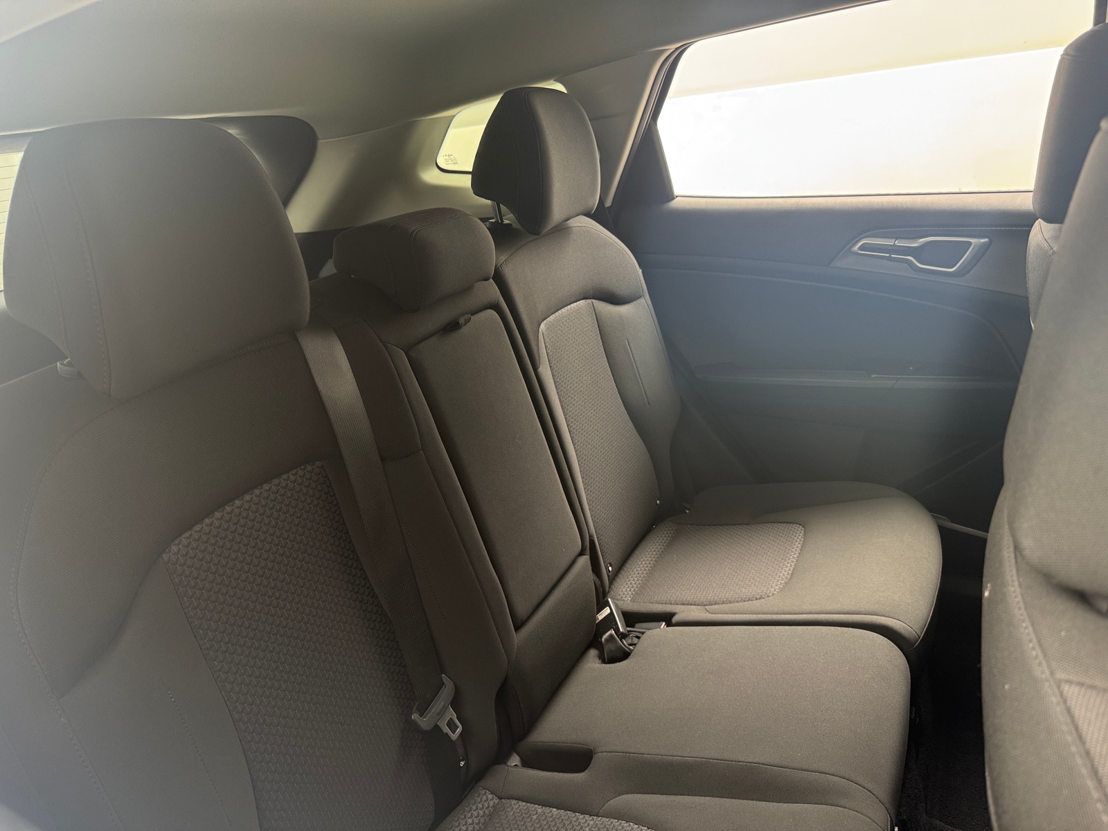 Thumbnail: 2025 Kia Sportage - 6