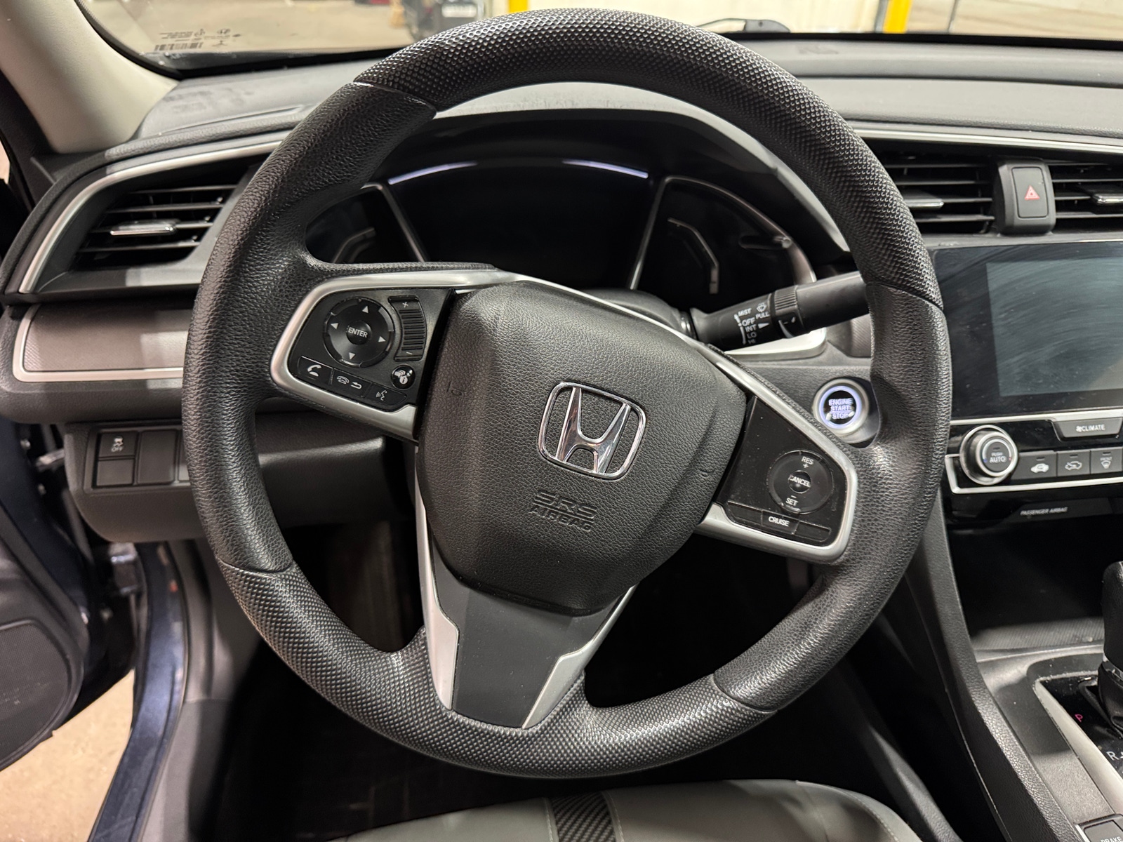Thumbnail: 2016 Honda Civic - 5