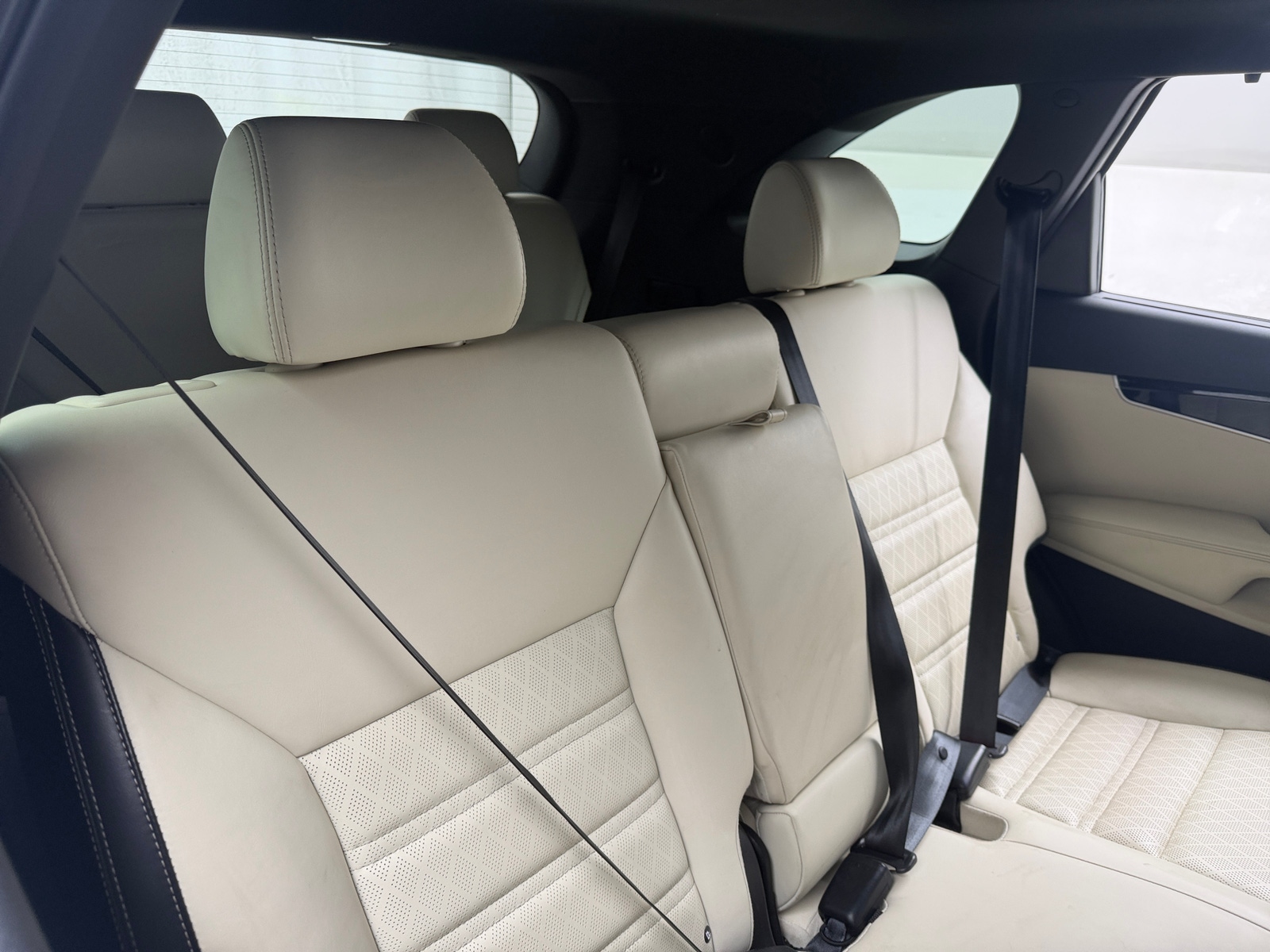 Thumbnail: 2017 Kia Sorento - 5