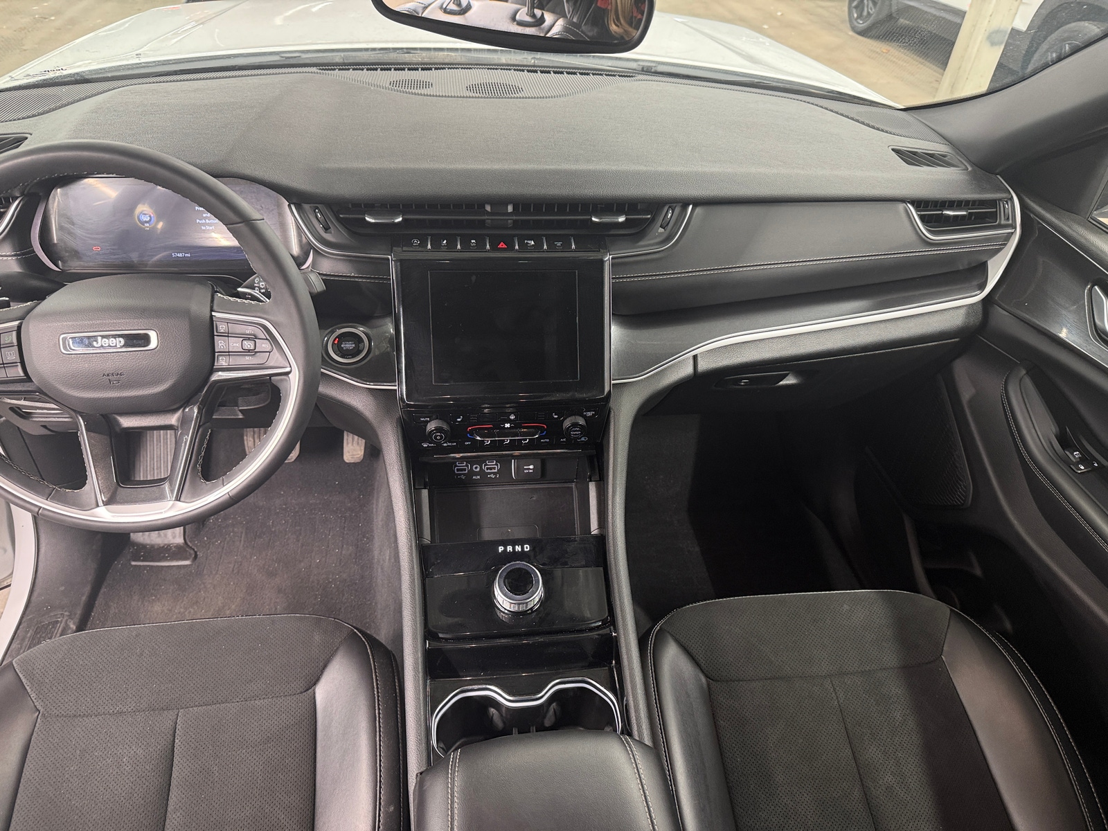 Thumbnail: 2023 Jeep Grand Cherokee L - 2