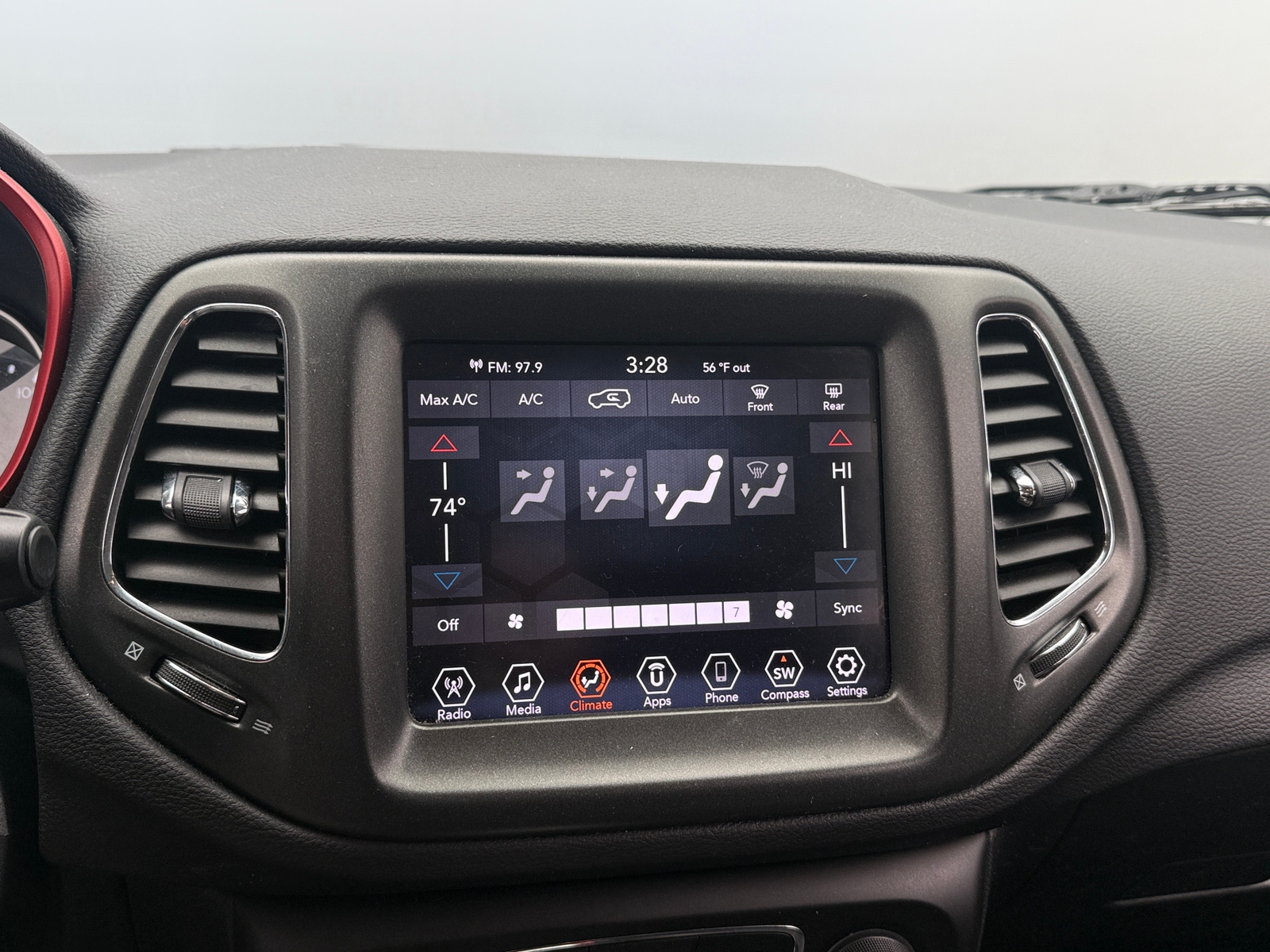 Thumbnail: 2021 Jeep Compass - 3