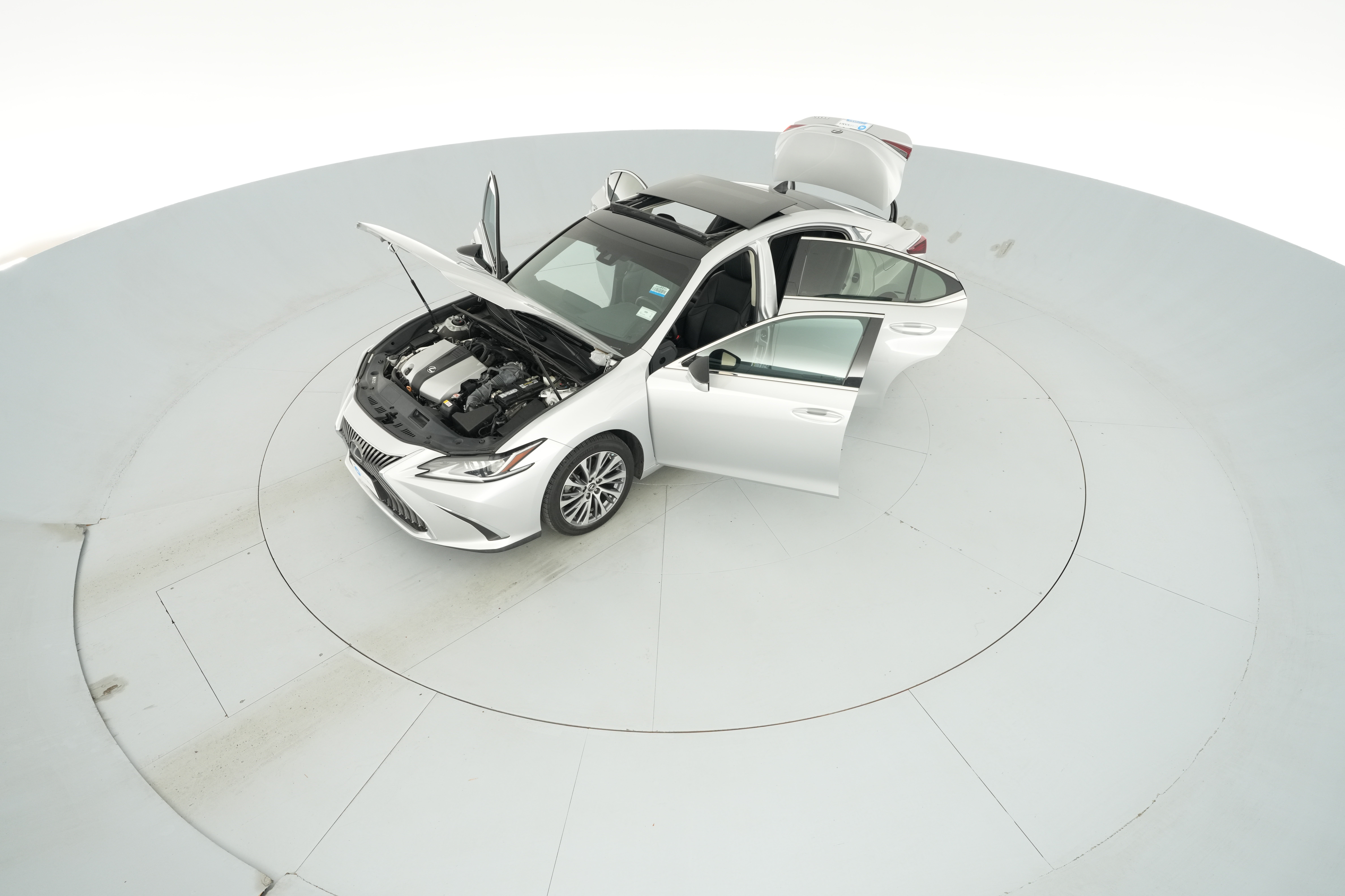 2020 Lexus ES 350 - Photo 42