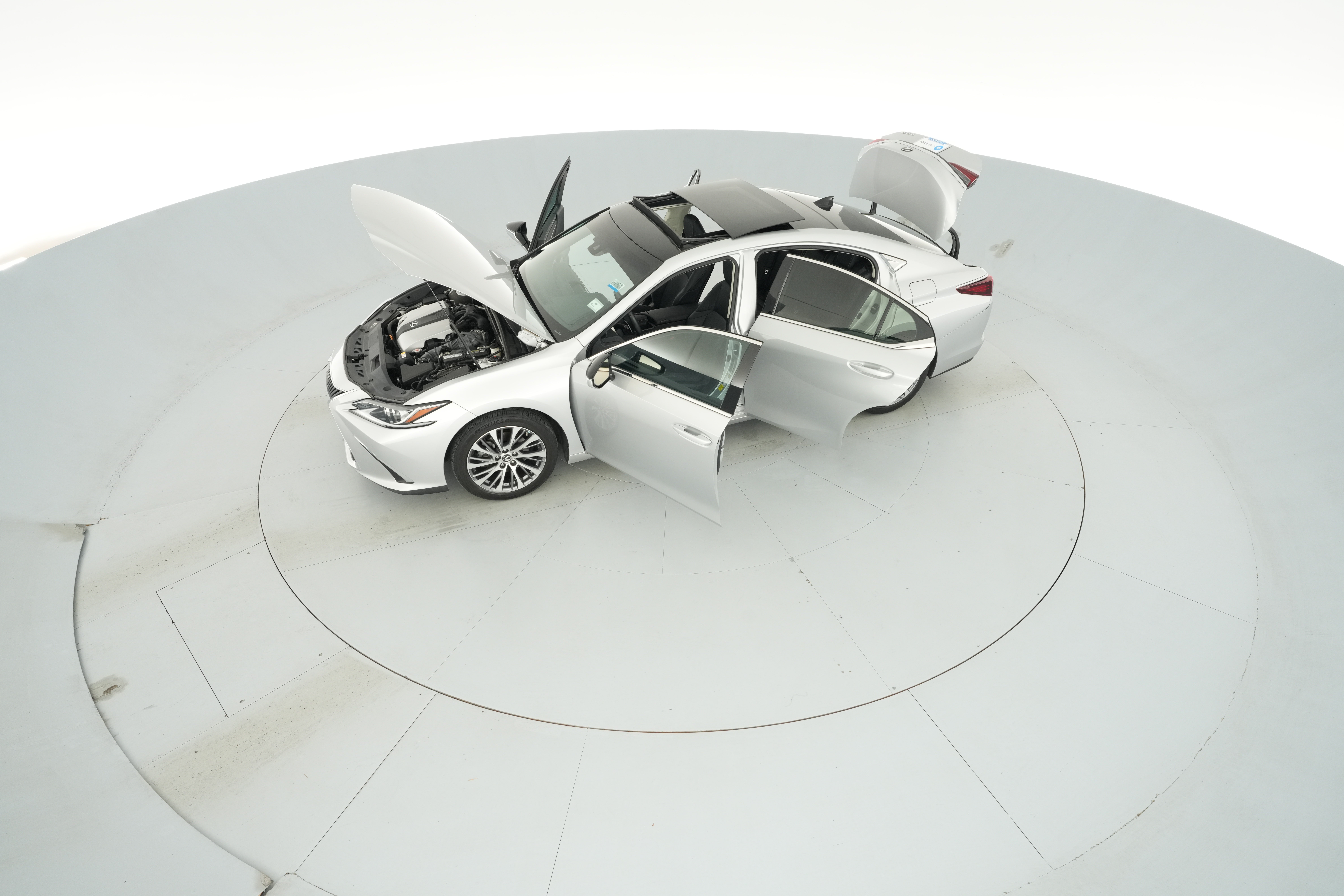 2020 Lexus ES 350 - Photo 43