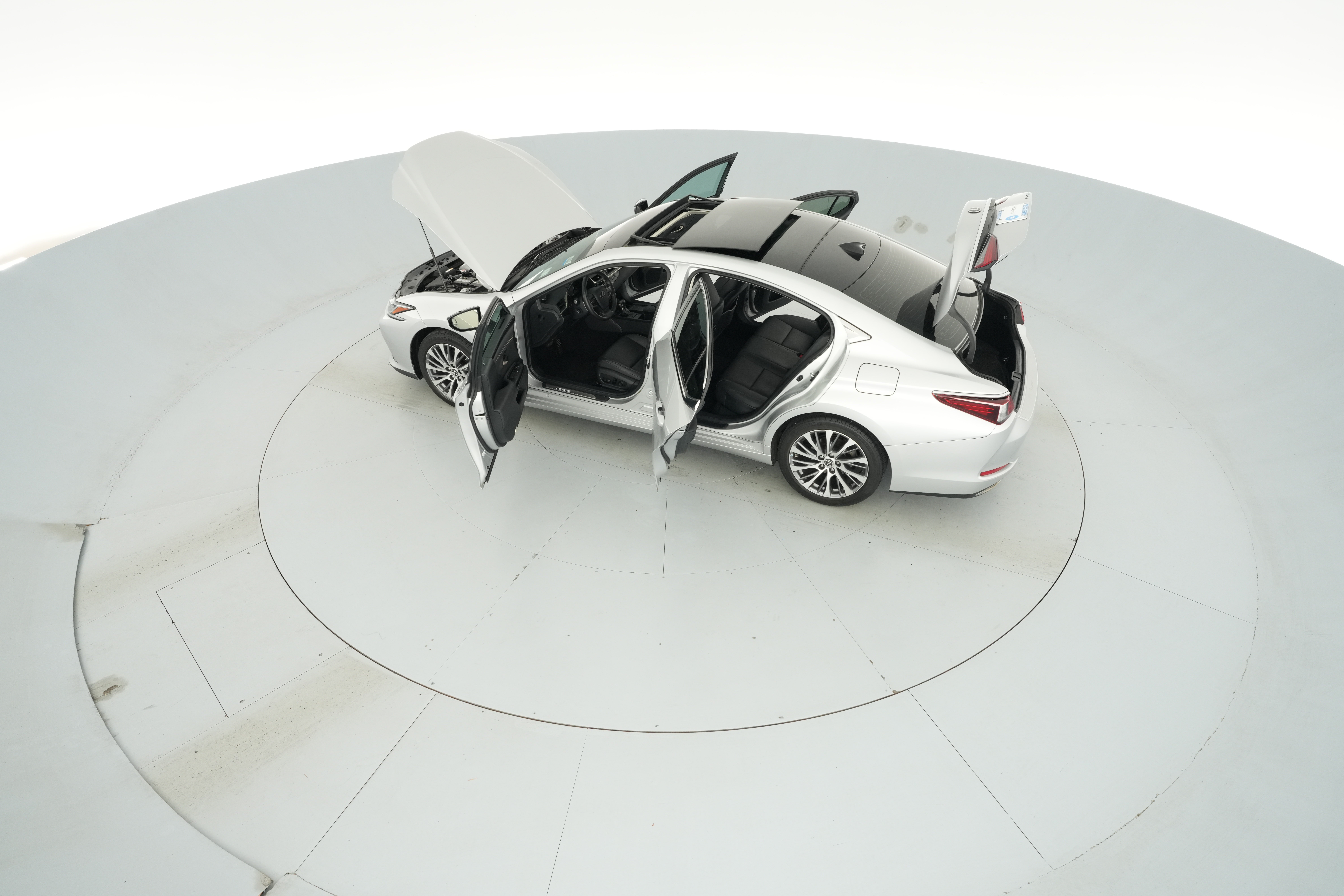 2020 Lexus ES 350 - Photo 45