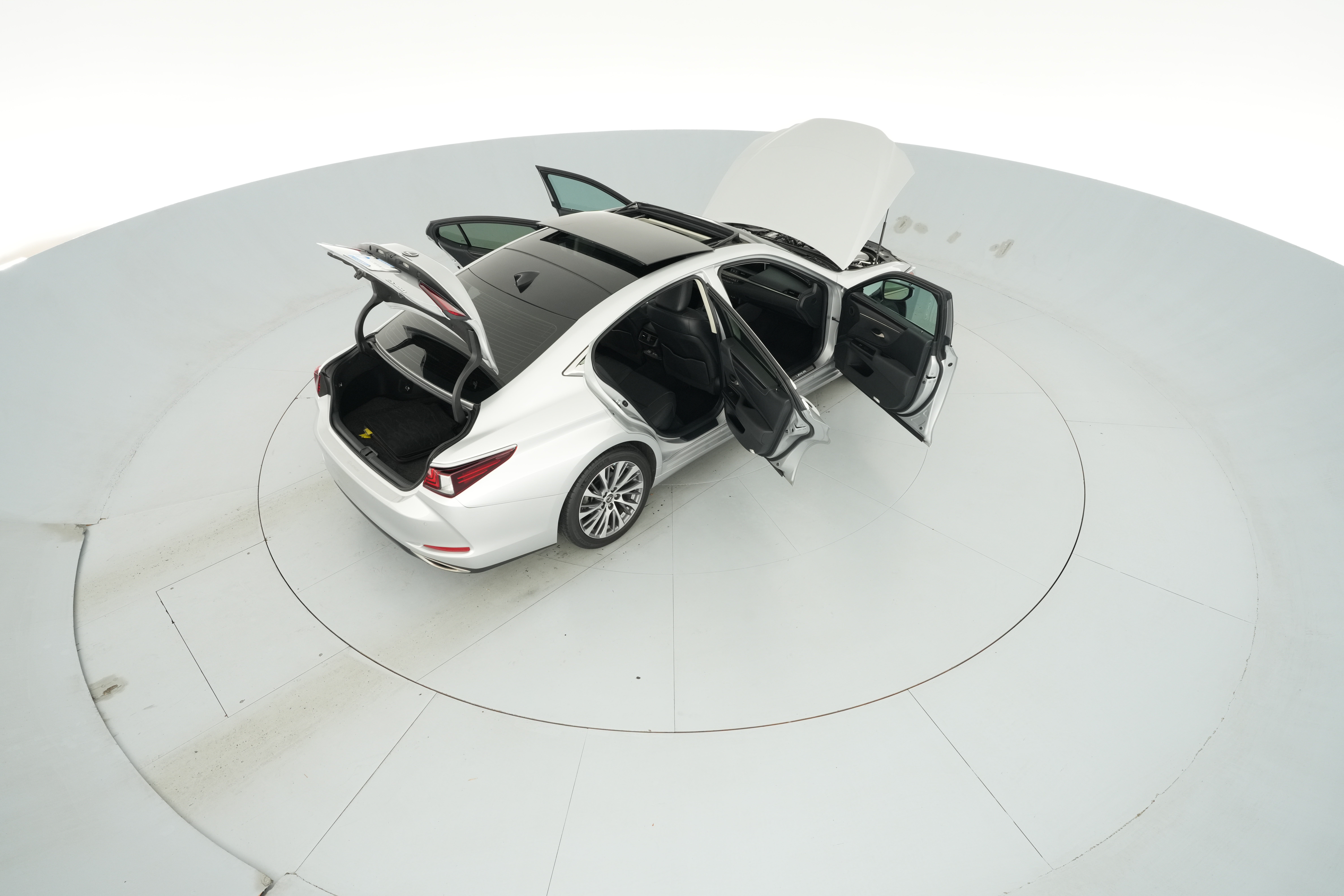 2020 Lexus ES 350 - Photo 50