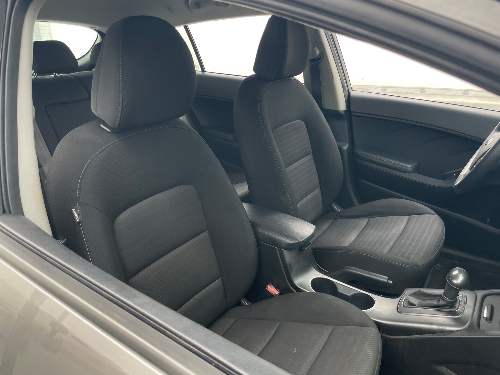 Thumbnail: 2016 Kia Forte - 2