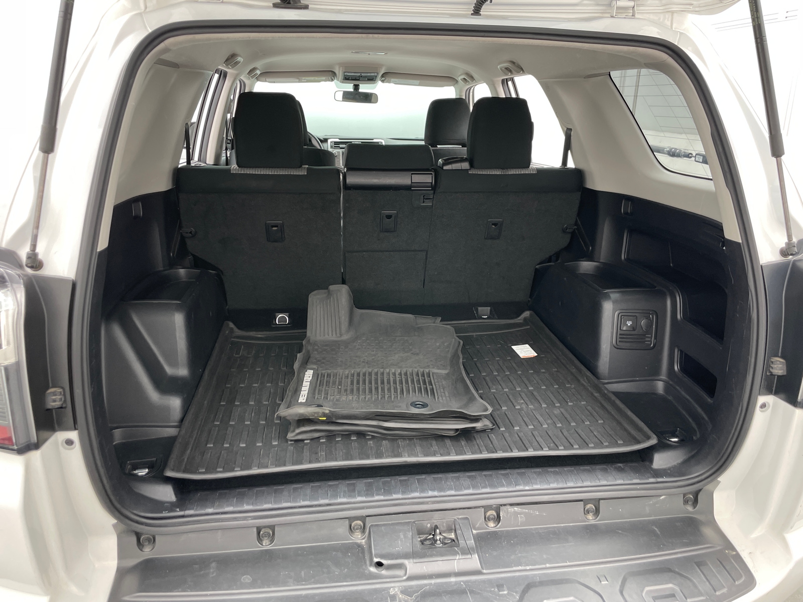 Thumbnail: 2019 Toyota 4Runner - 7