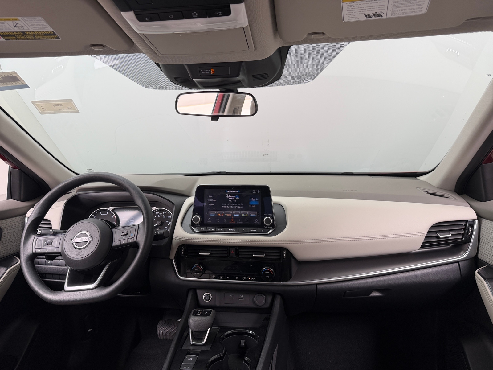 Thumbnail: 2023 Nissan Rogue - 3