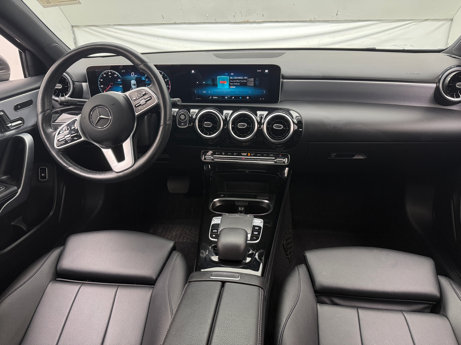 Thumbnail: 2020 Mercedes-Benz A-Class - 2