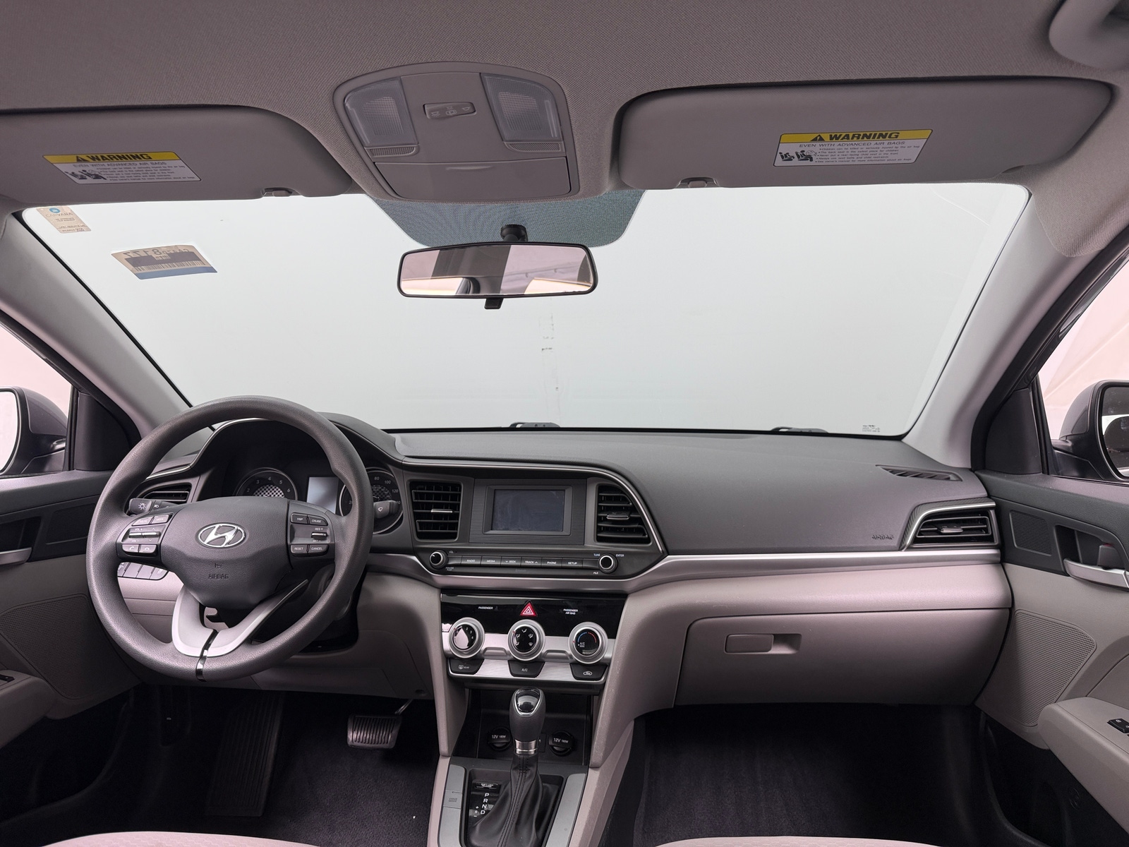 Thumbnail: 2019 Hyundai Elantra - 3