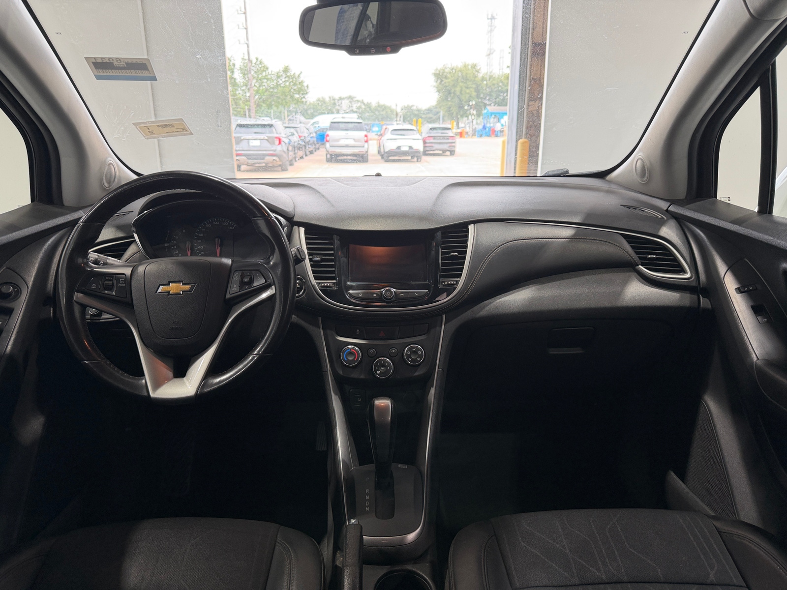 Thumbnail: 2020 Chevrolet Trax - 3