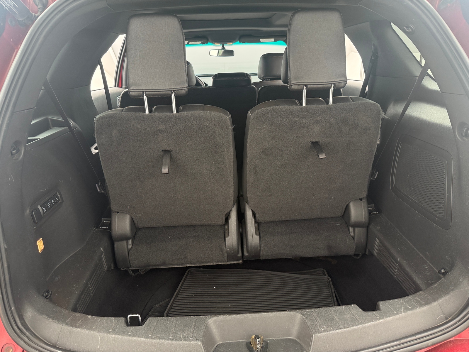 Thumbnail: 2015 Ford Explorer - 6