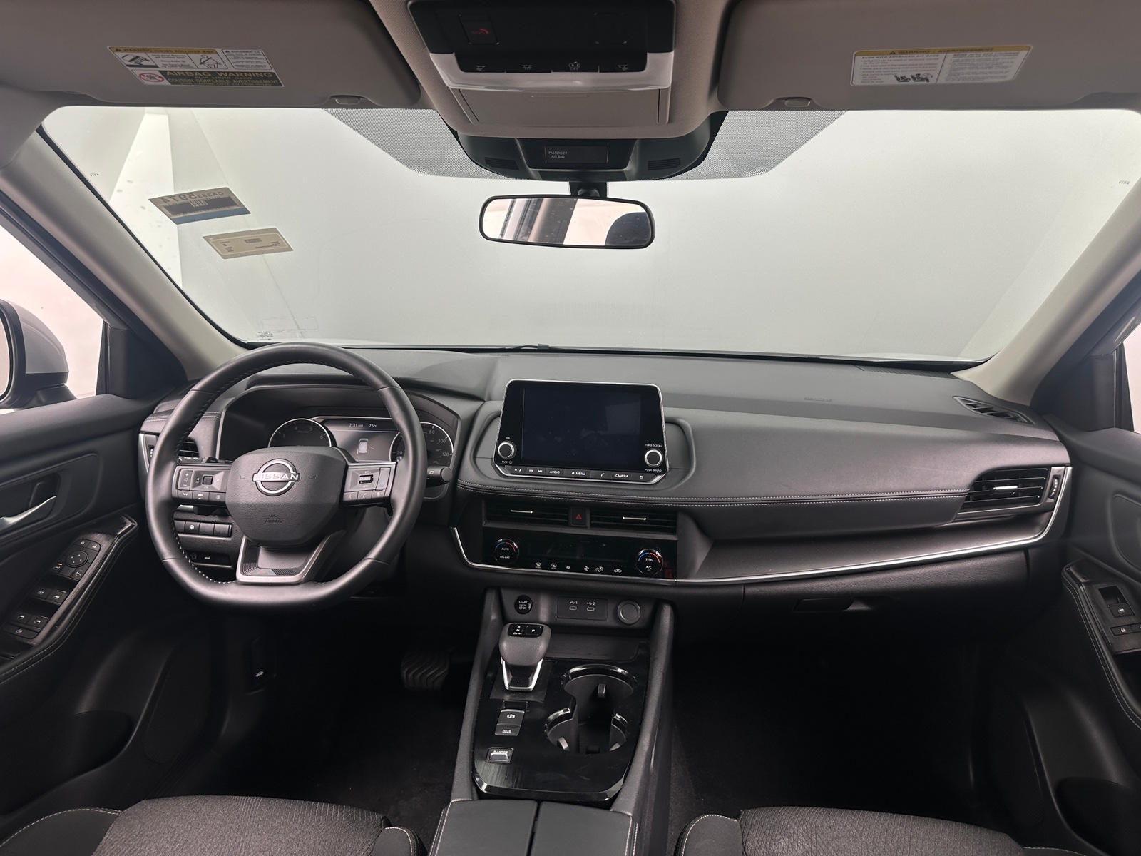 Thumbnail: 2025 Nissan Rogue - 3