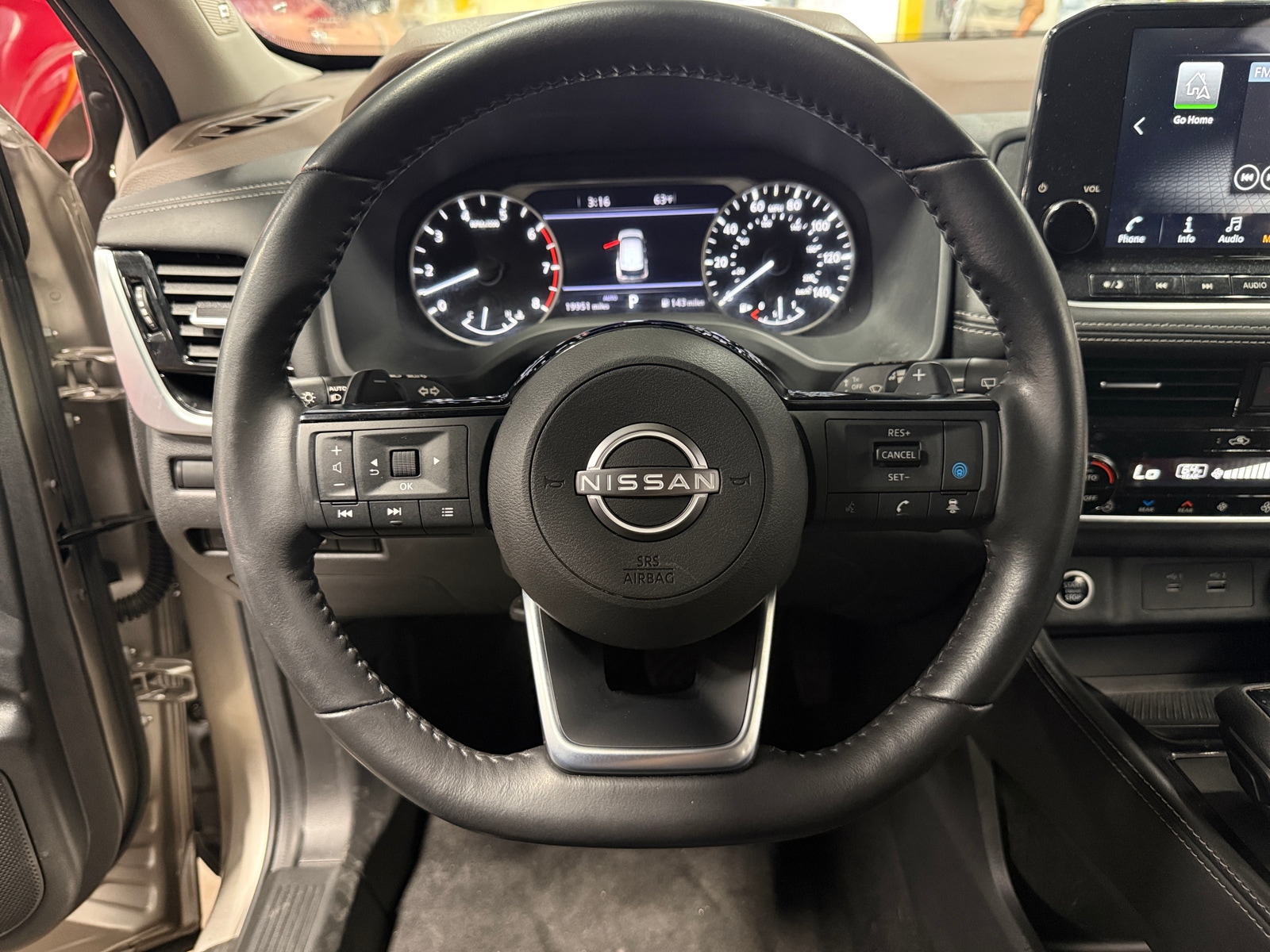 Thumbnail: 2023 Nissan Rogue - 4