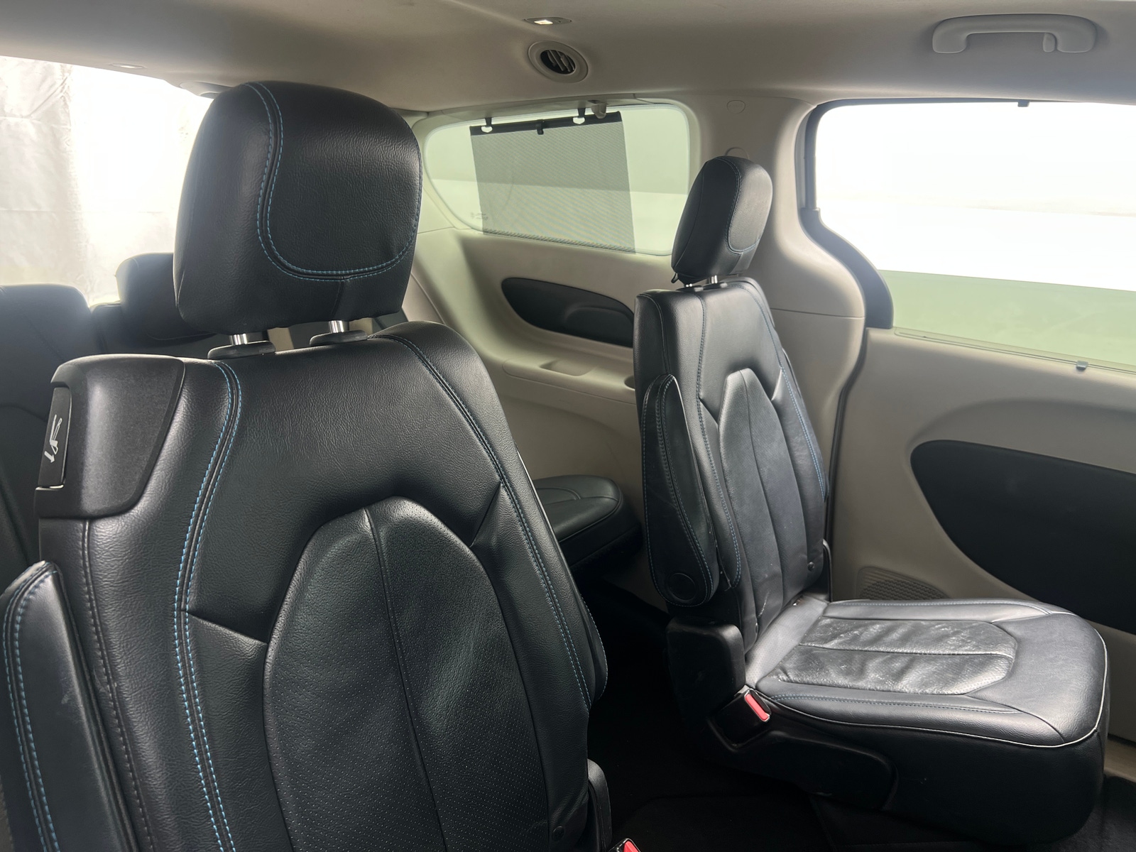 Thumbnail: 2021 Chrysler Pacifica - 5