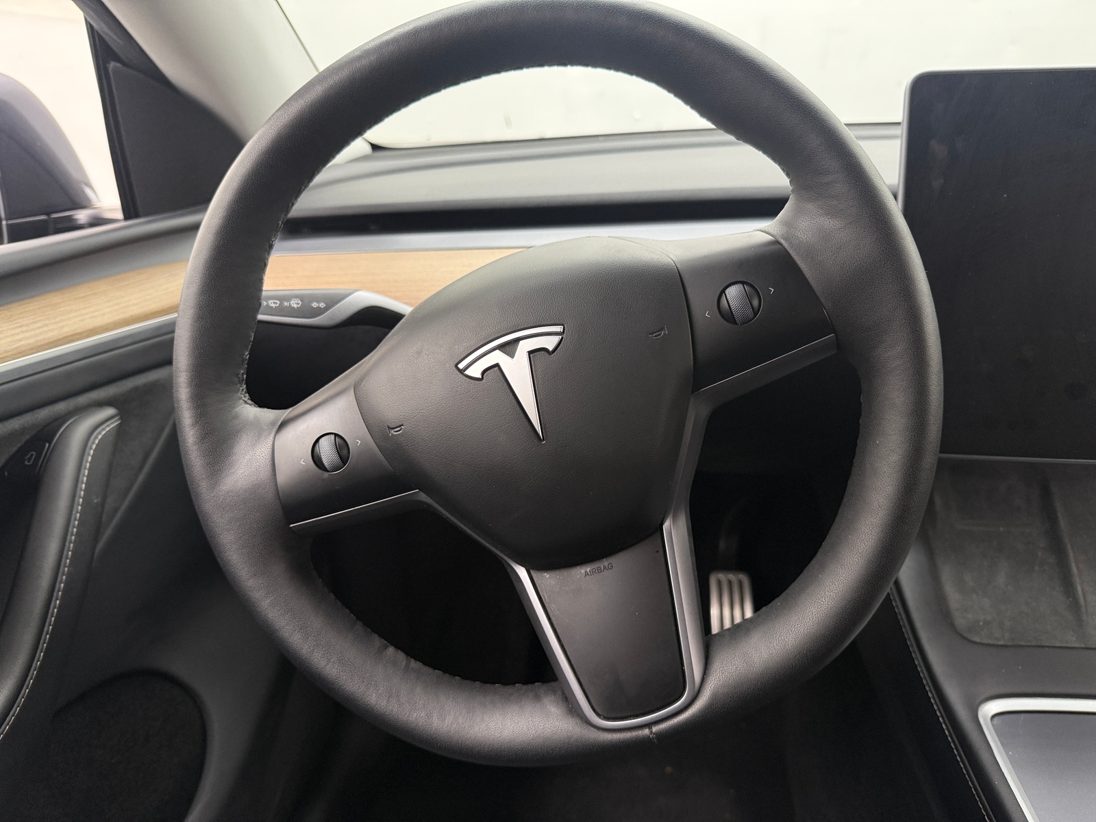 Thumbnail: 2024 Tesla Model Y - 4