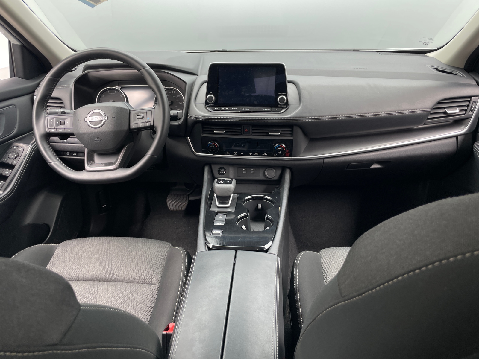 Thumbnail: 2025 Nissan Rogue - 3